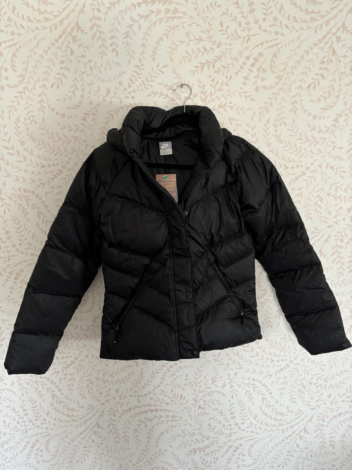 Nike Nike Women's Black Puffer Jacket with Hood Size S / US 4 / IT 40 - 1 Thumbnail