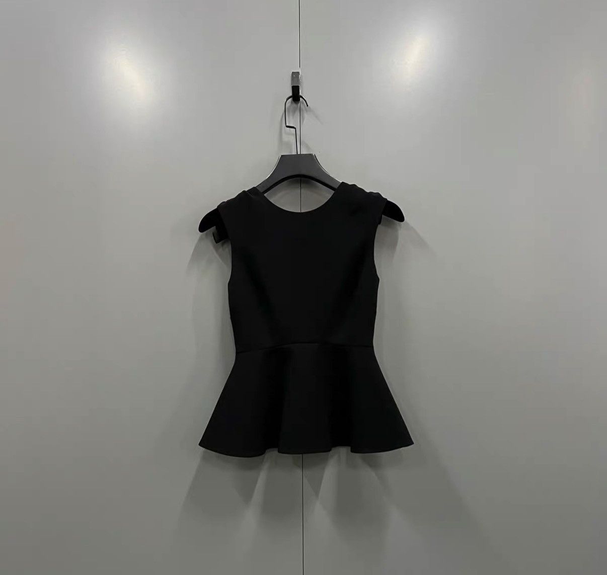 Miu Miu Miu Miu Black Bow Top J41 Size XS / US 0-2 / IT 36-38 - 1 Thumbnail