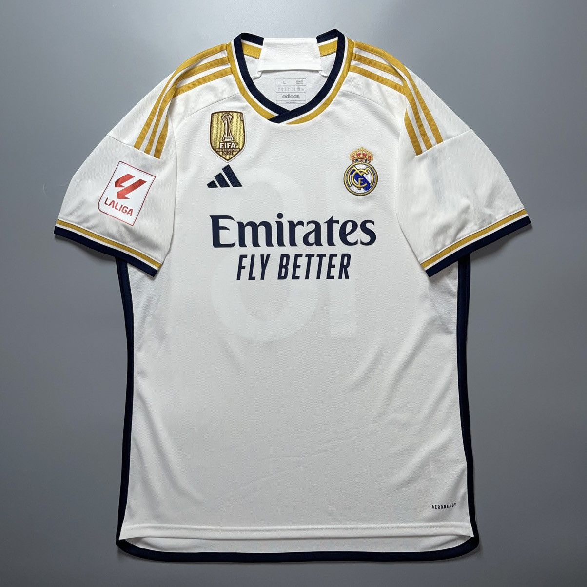 Adidas × Vintage REAL MADRID 2023/2024 FOOTBALL HOME JERSEY #18 TCHOUAMENI Size US L / EU 52-54 / 3 - 2 Thumbnail