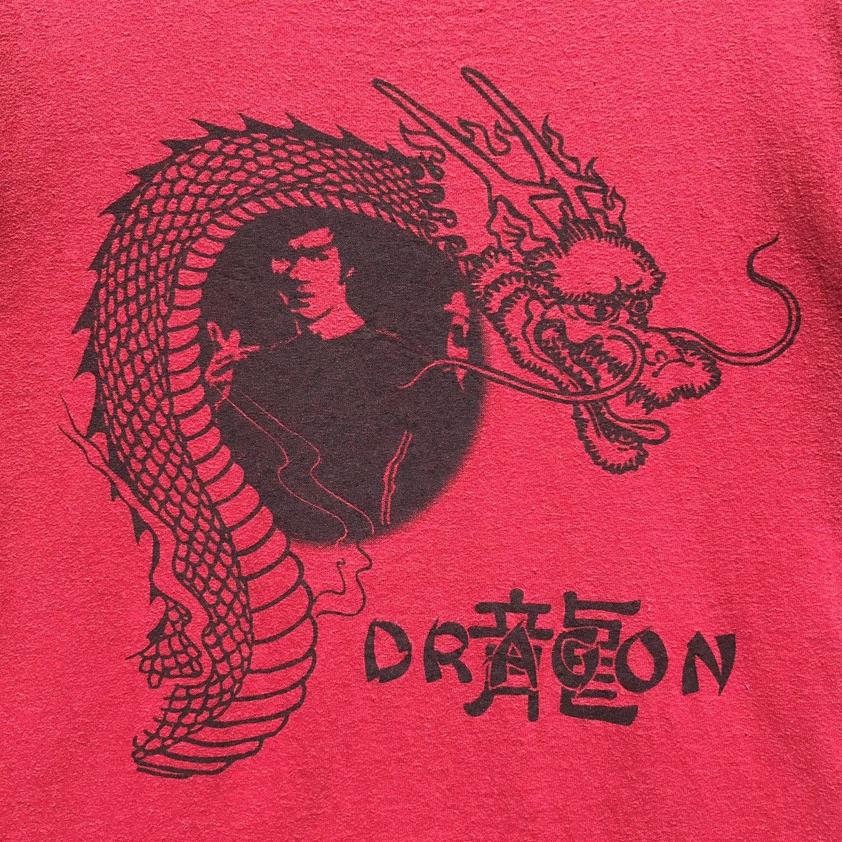 Vintage Y2K Vintage Bruce Lee Woo Dragon Movie Tee SunFaded Size US M / EU 48-50 / 2 - 14 Thumbnail