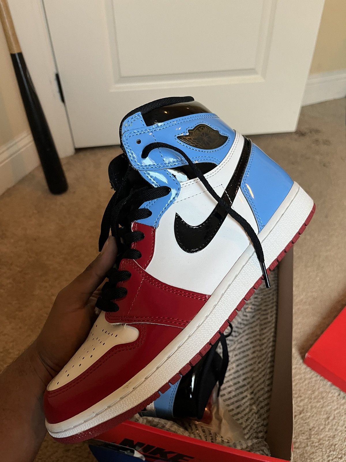Nike Air Jordan Retro 1 ‘Fearless’ Size US 9.5 / EU 42-43 - 2 Thumbnail