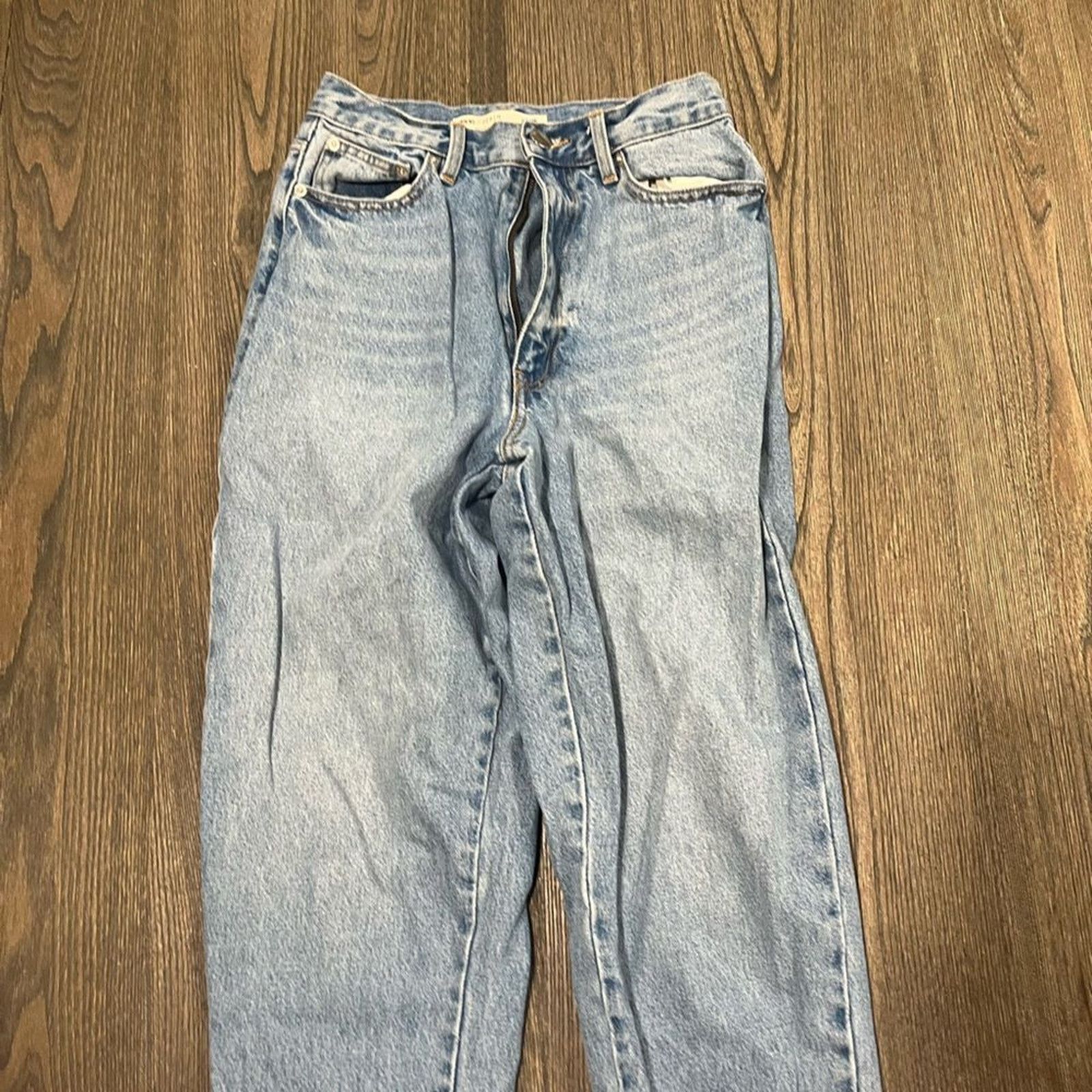 Asos ASOS Denim Blue Light Wash High Waisted Slim Mom Jeans28 Size 28" / US 6 / IT 42 - 6 Thumbnail