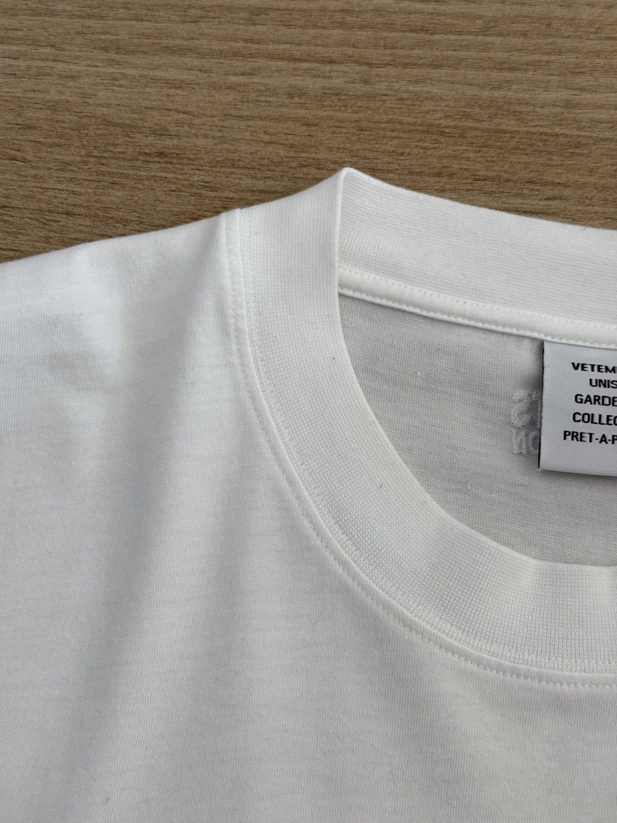 Vetements Vetements HOTTER THAN YOUR EX T-Shirt Size US M / EU 48-50 / 2 - 4 Thumbnail