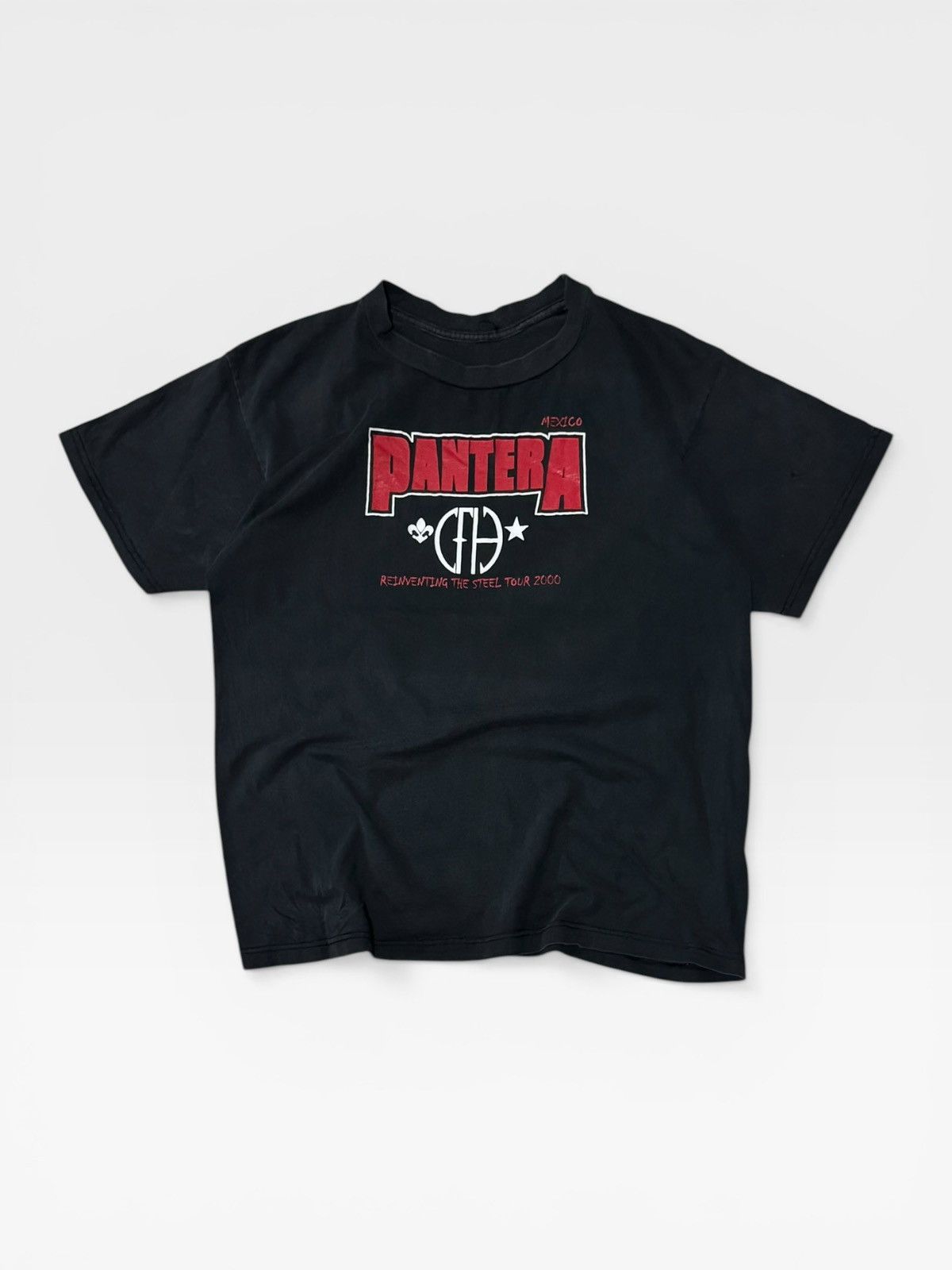 Band Tees Rare Vintage Pantera Tour 2000 Mexico City T-Shirt Size US L / EU 52-54 / 3 - 1 Thumbnail