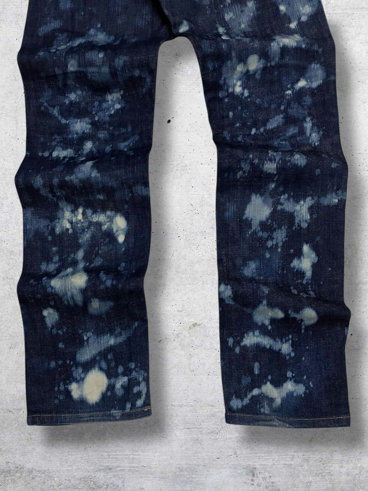 Tornado Mart HARE JAPAN 90S DESIGNER RARE BLEACH DARK INDIGO RUGGED JEAN Size US 32 / EU 48 - 9 Thumbnail