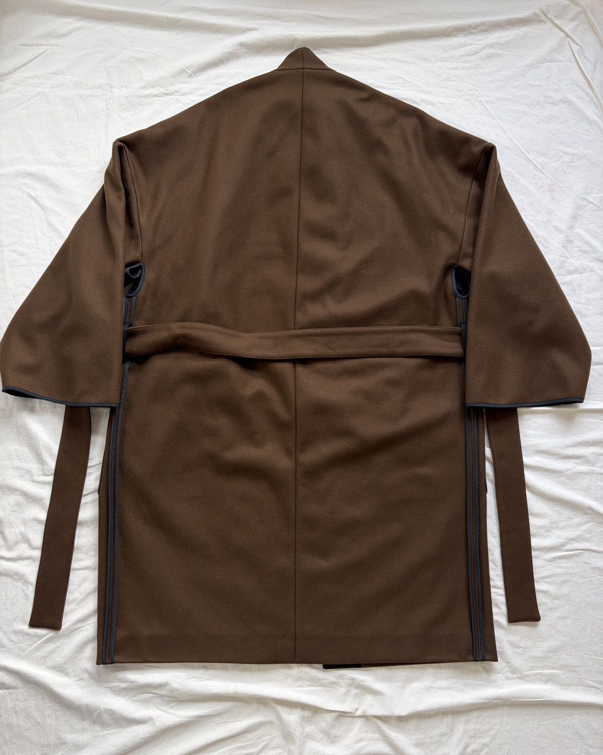 Lemaire Lemaire Wool Melton Kimono Coat Dark Brown Size US L / EU 52-54 / 3 - 15 Thumbnail