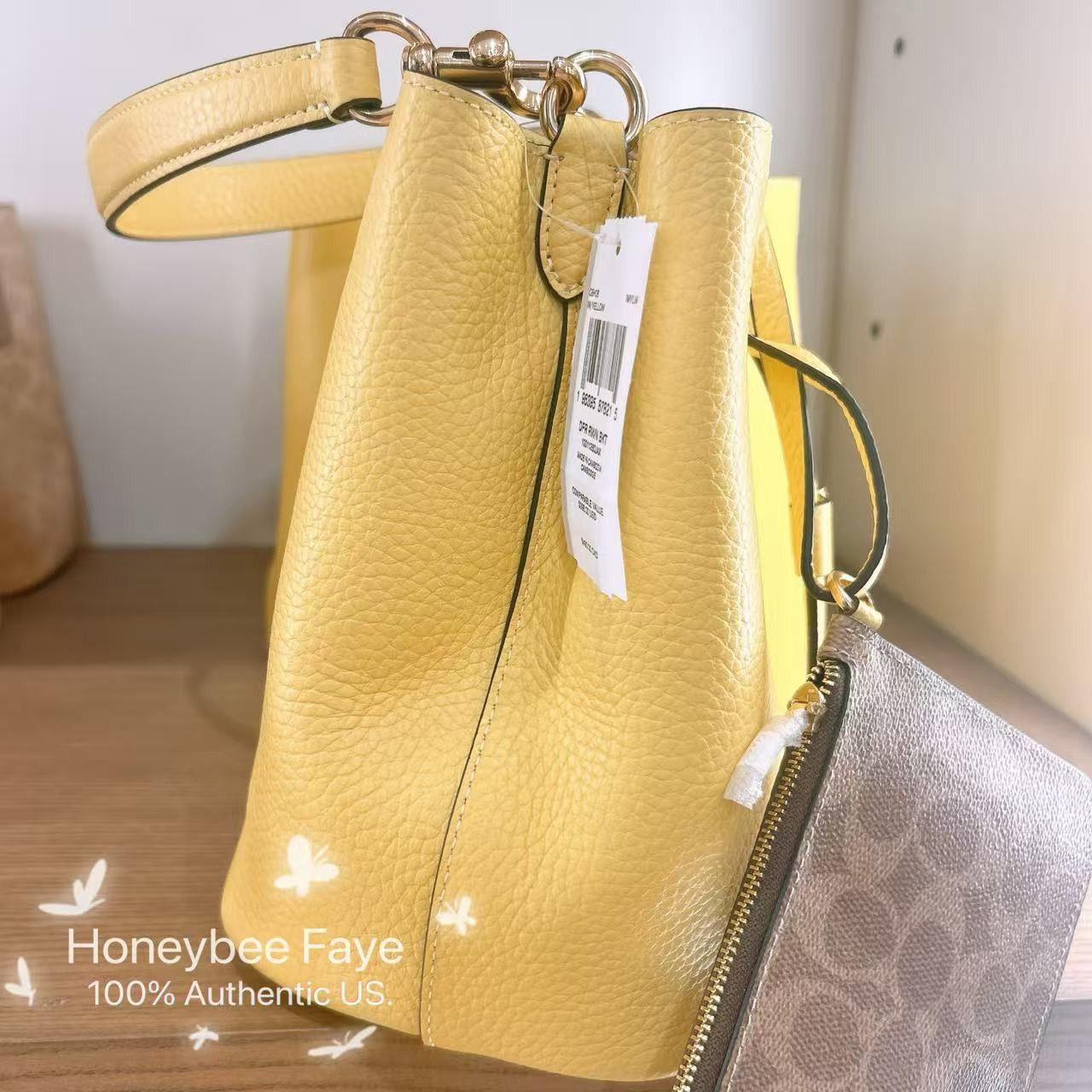 Coach NWT Coach Rowan Bucket Bag CBH06 Size ONE SIZE - 3 Thumbnail