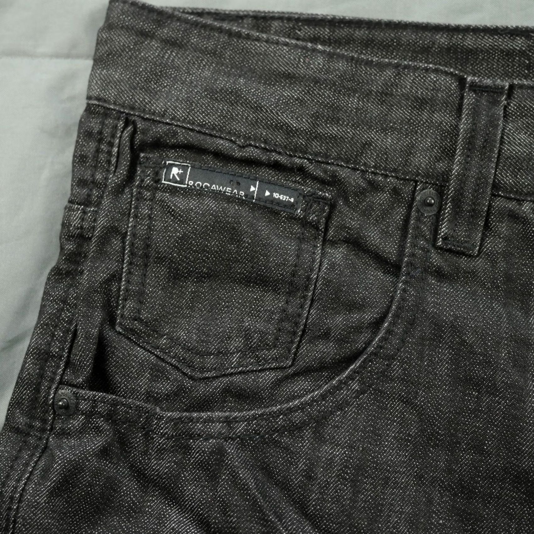 Rocawear Rocawear Shorts Mens 44 Black Denim Original Fit Streetwear Long Relaxed Logo Size US 44 / EU 60 - 6 Thumbnail