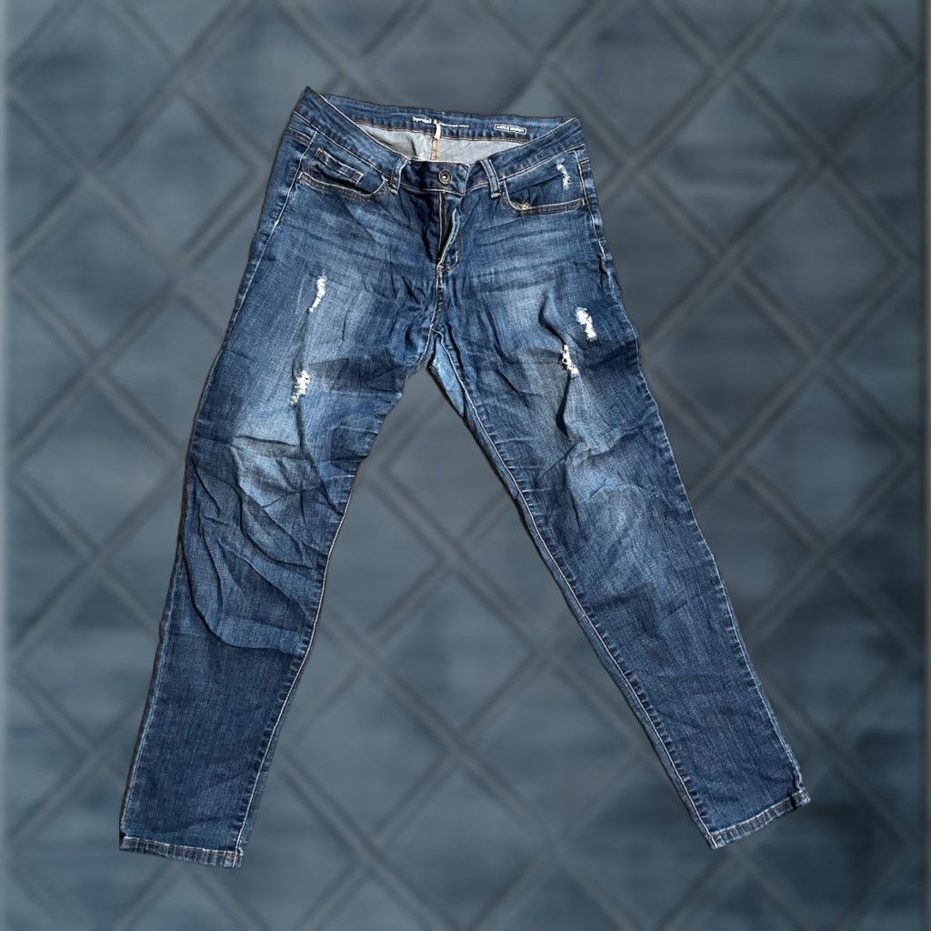 Vintage Special A Jeans Dark Wash Distressed Skinny Jeans Jr. Size 13 Womens Jeans Distressed Skinny 13 Blue 90s? Size 34" / US 12 / IT 48 - 1 Thumbnail
