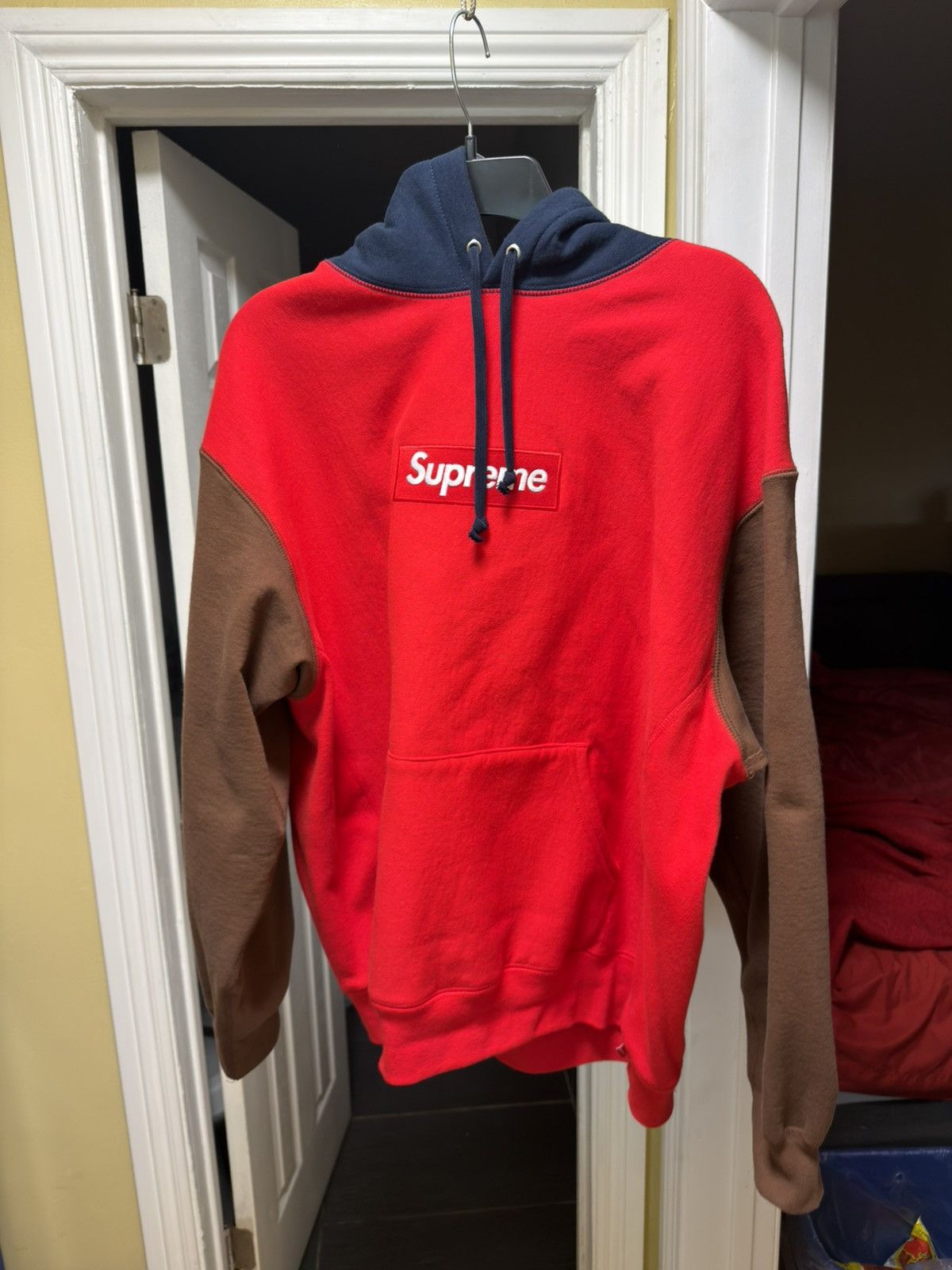 Supreme Supreme Box logo FW24 Hoodie Multicolor Size US L / EU 52-54 / 3 - 1 Thumbnail