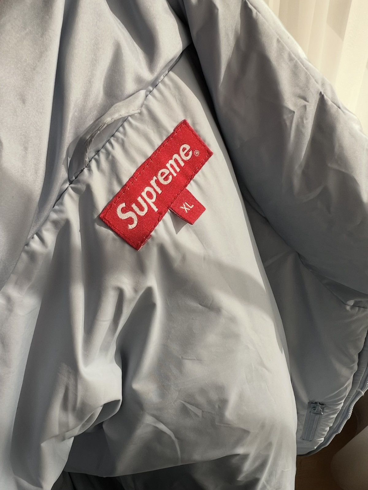 Supreme SUPREME SS19 Bonded Logo Puffy Jacket XL Light Blue Size US XL / EU 56 / 4 - 4 Thumbnail