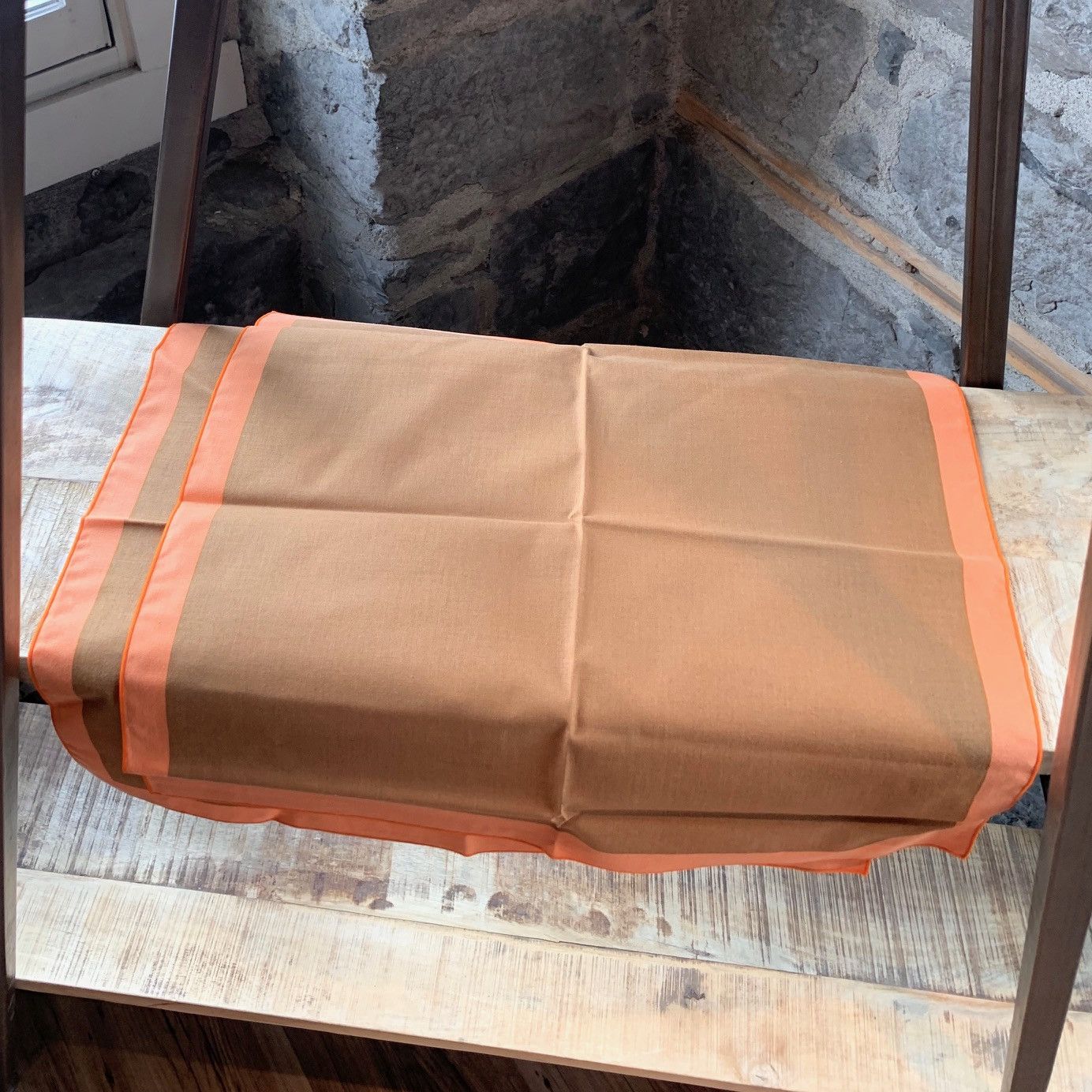 Hermes Hermès Set of 2 Bird Print Placemats & Brown Orange Napkins Size ONE SIZE - 2 Thumbnail