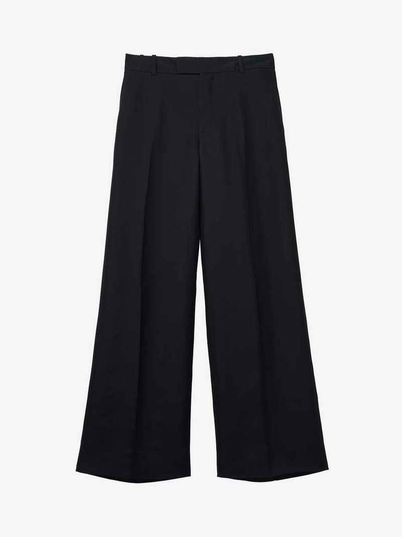 o1srvl11e0226 Low Rise Tailored Trousers In Black