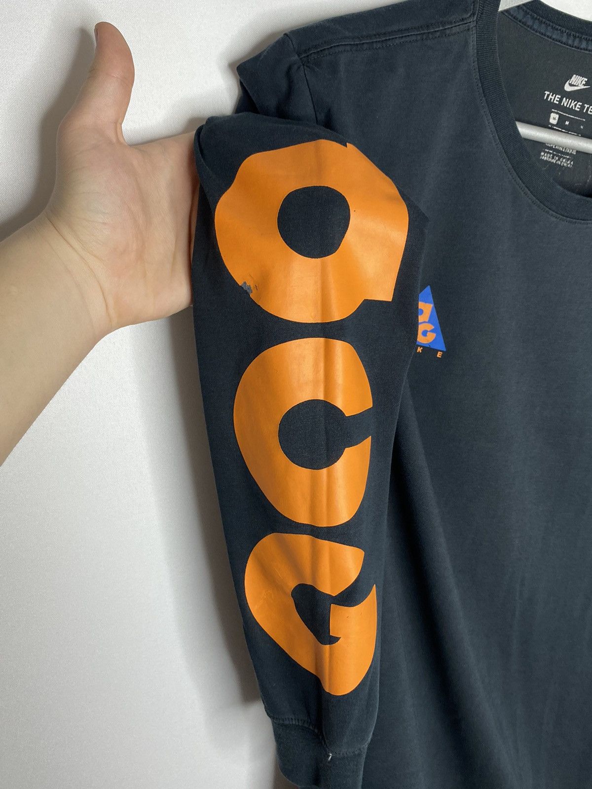 Vintage Nike ACG T-Shirt Long Sleeve Sweatshirt Big Logo Streetwear Size US M / EU 48-50 / 2 - 5 Thumbnail