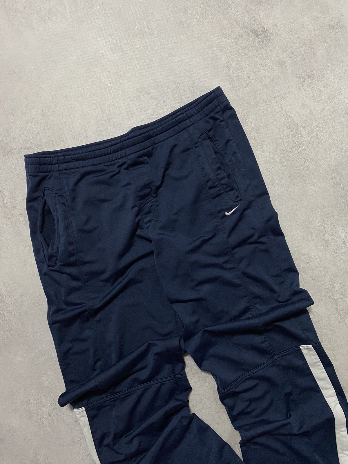 Nike Vintage Nike Track Pants Swoosh Hip Hop Retro Size US 38 / EU 54 - 2 Thumbnail