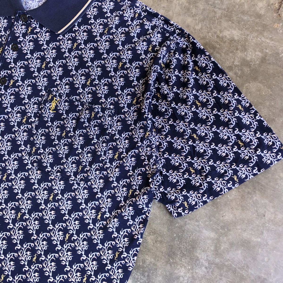 Yves Saint Laurent 1990s Yves Saint Laurent Pour Homme Monogram Polo Shirt Size US XL / EU 56 / 4 - 7 Thumbnail