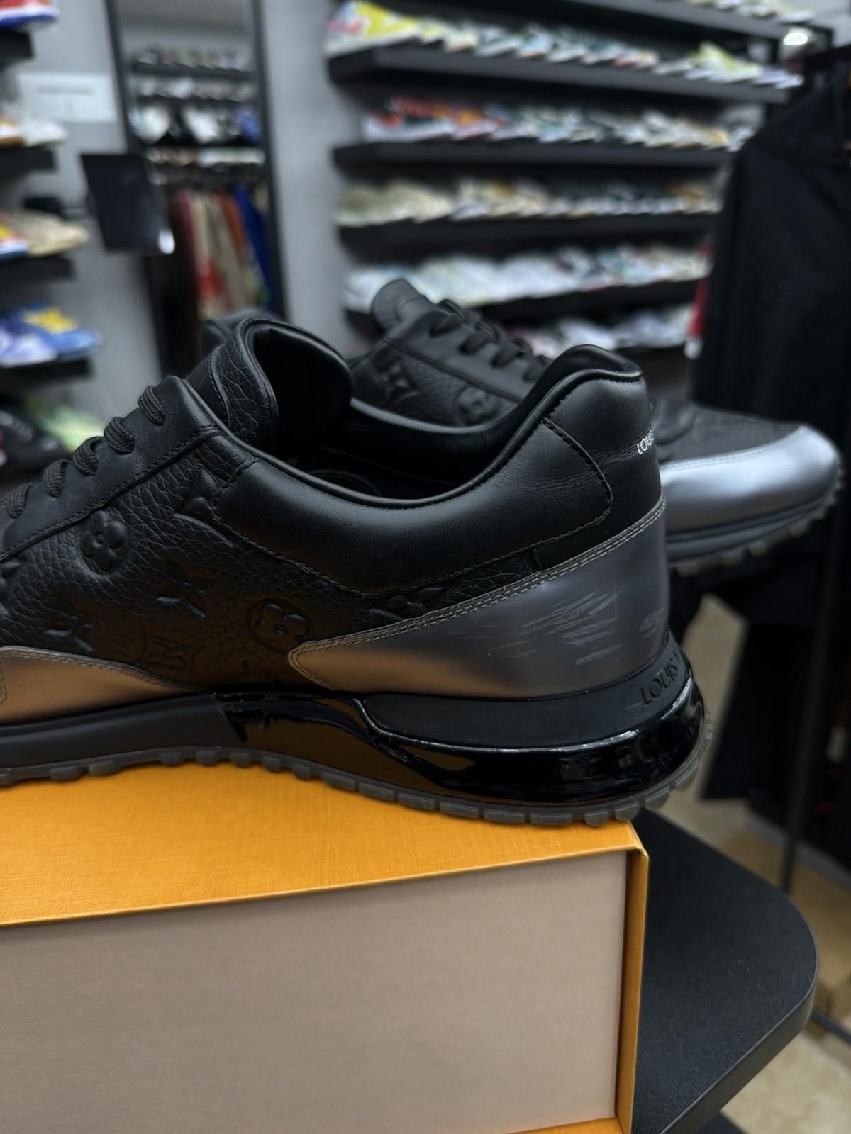 Louis Vuitton Size 10.5LV/11.5US - Louis Vuitton Run Away Triple Black Size US 11.5 / EU 44-45 - 9 Thumbnail