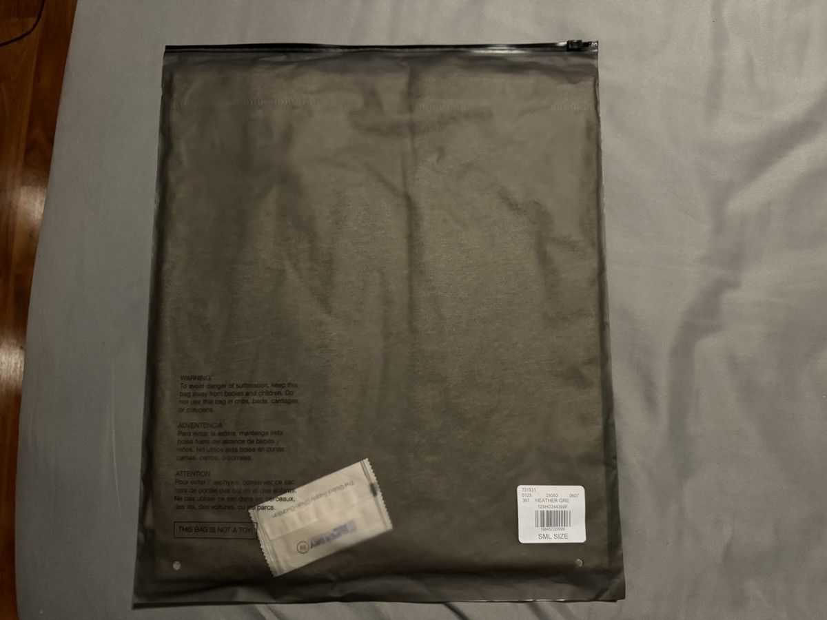 Essentials × Fear of God Essentials FOG Jersey Crewneck T-Shirt Heather Grey Size S Size US S / EU 44-46 / 1 - 18 Thumbnail