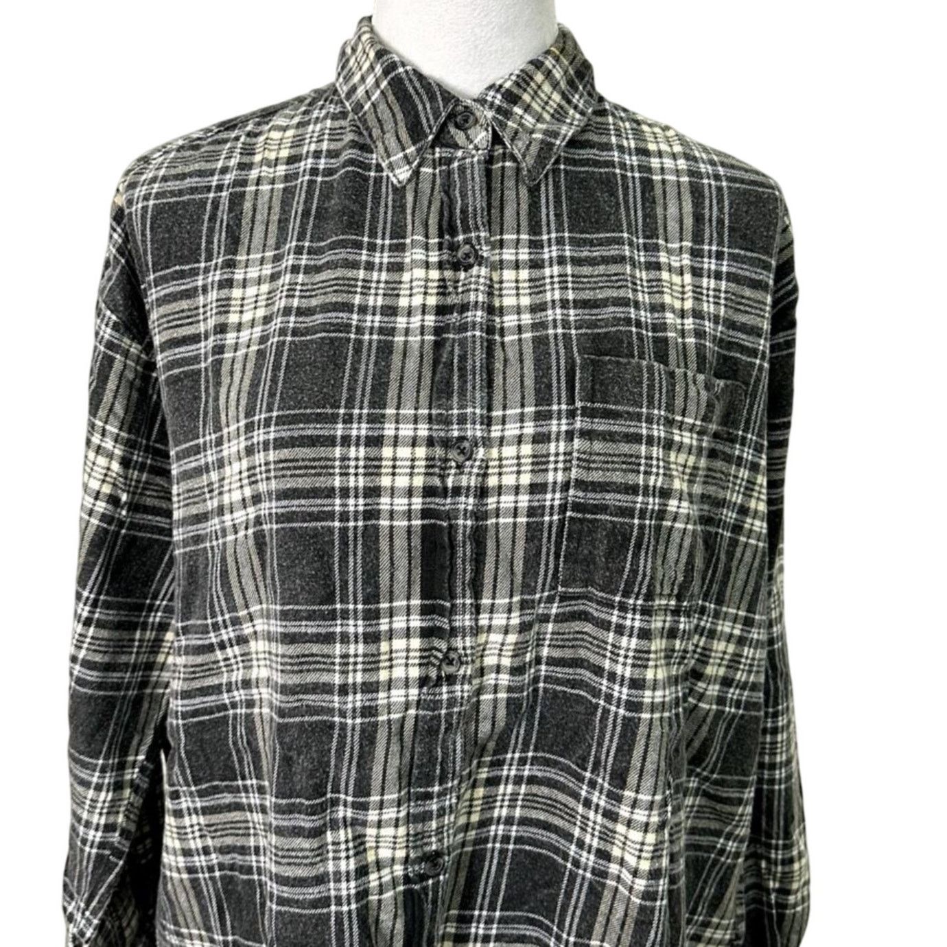 Bdg BDG Urban Outfitters Button Down Shirt Plaid Black Gray XS Size XS / US 0-2 / IT 36-38 - 3 Thumbnail