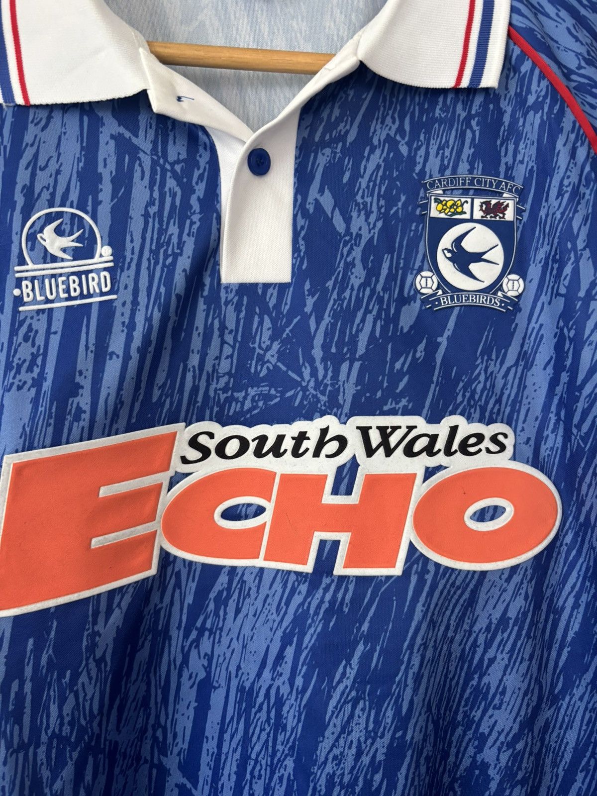 Vintage CARDIFF CITY AFC BLUEBIRD COPA RETRO JERSEY Size US XXL / EU 58 / 5 - 3 Thumbnail