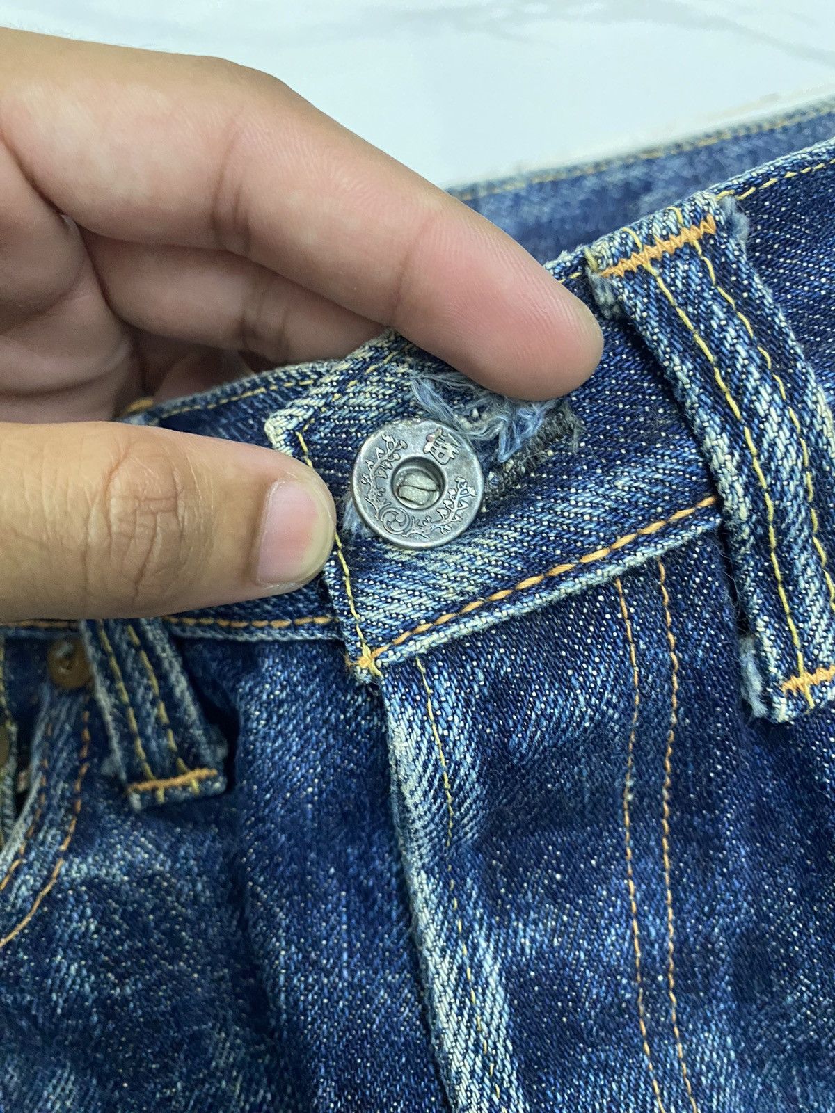 Samurai Jeans VINTAGE SAMURAI JEANS SELVEDGE DISTRESSED DENIM Size US 28 / EU 44 - 16 Thumbnail