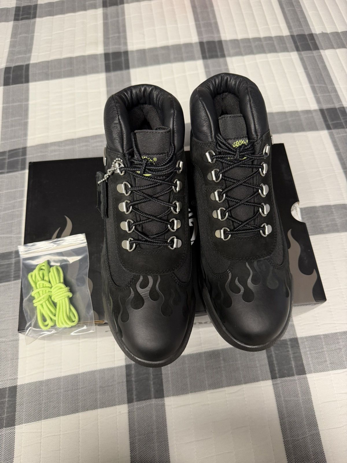 Timberland Brand New size 8.5 LOSO x Timberland Size US 8.5 / EU 41-42 - 3 Thumbnail