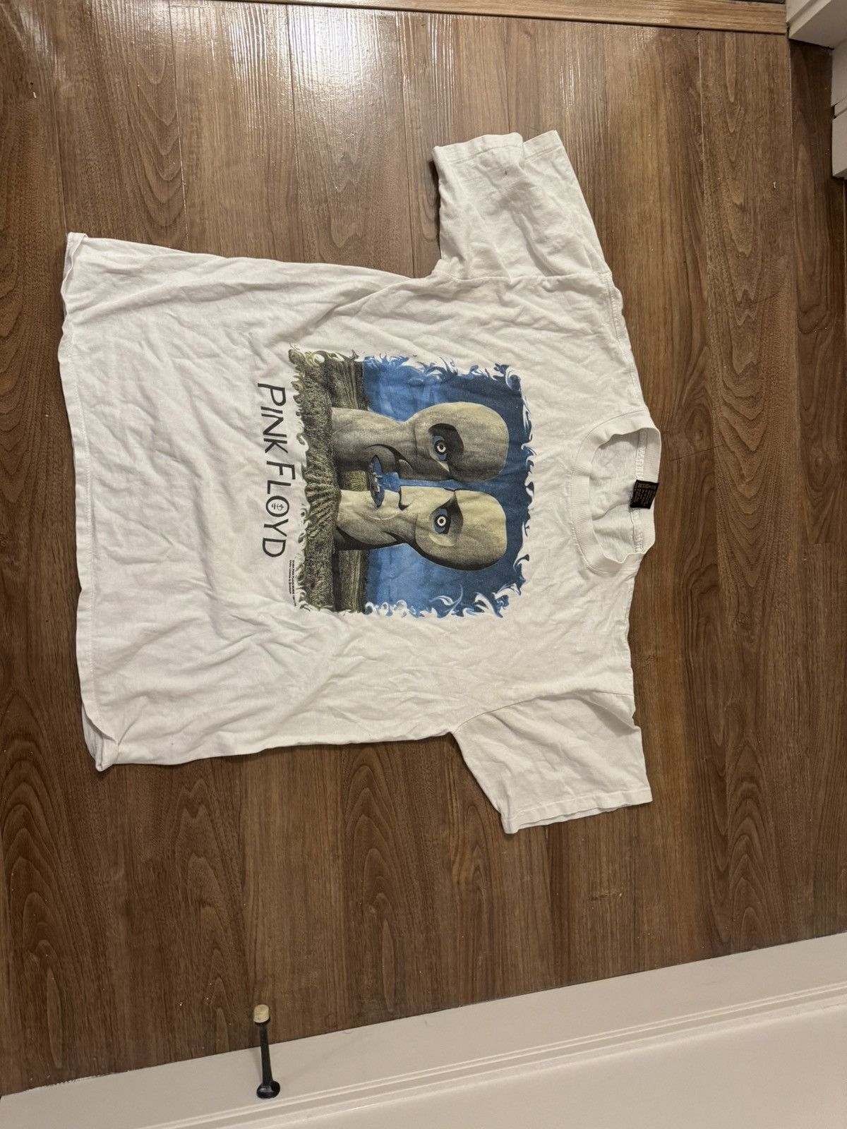 Vintage Vintage pink floyd tee Size US L / EU 52-54 / 3 - 1 Thumbnail