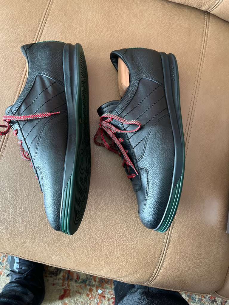 Gucci CC30 Low-Top Sneakers in Black Size US 9.5 / EU 42-43 - 4 Thumbnail