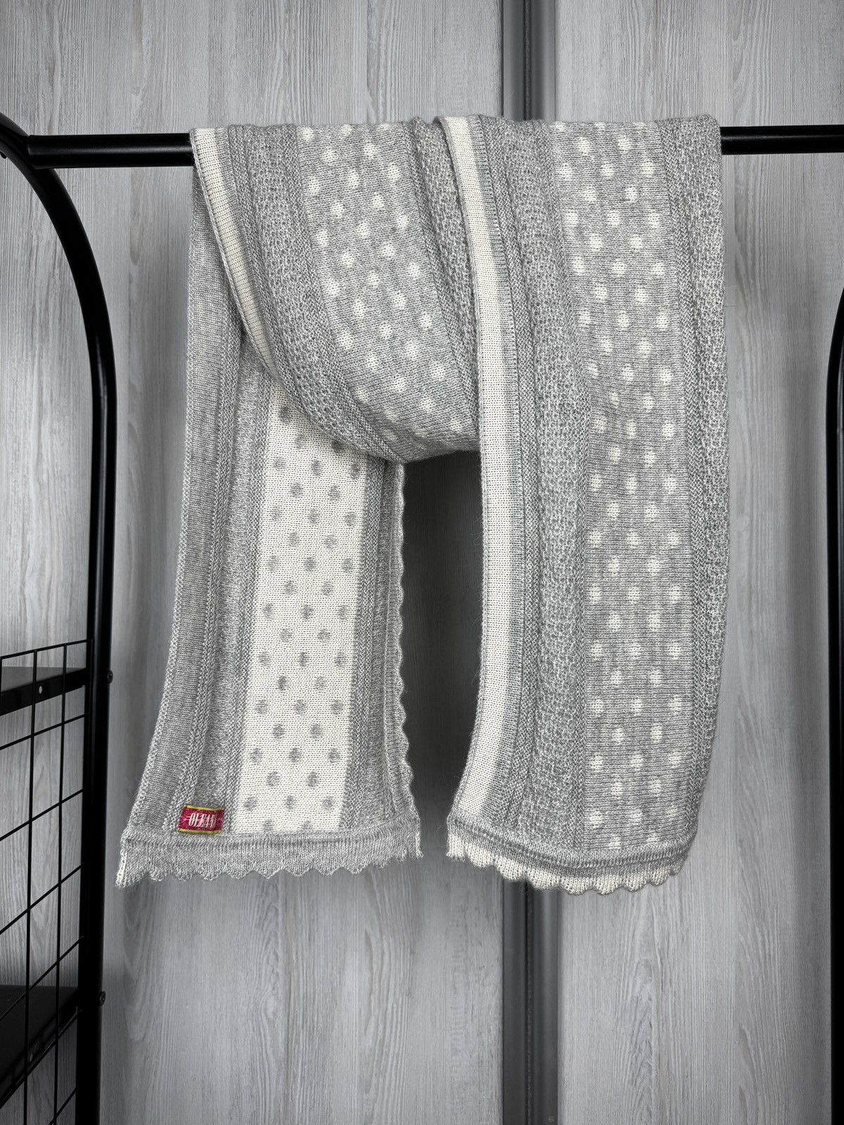 Oleana Wool Knit Scarf Grey White