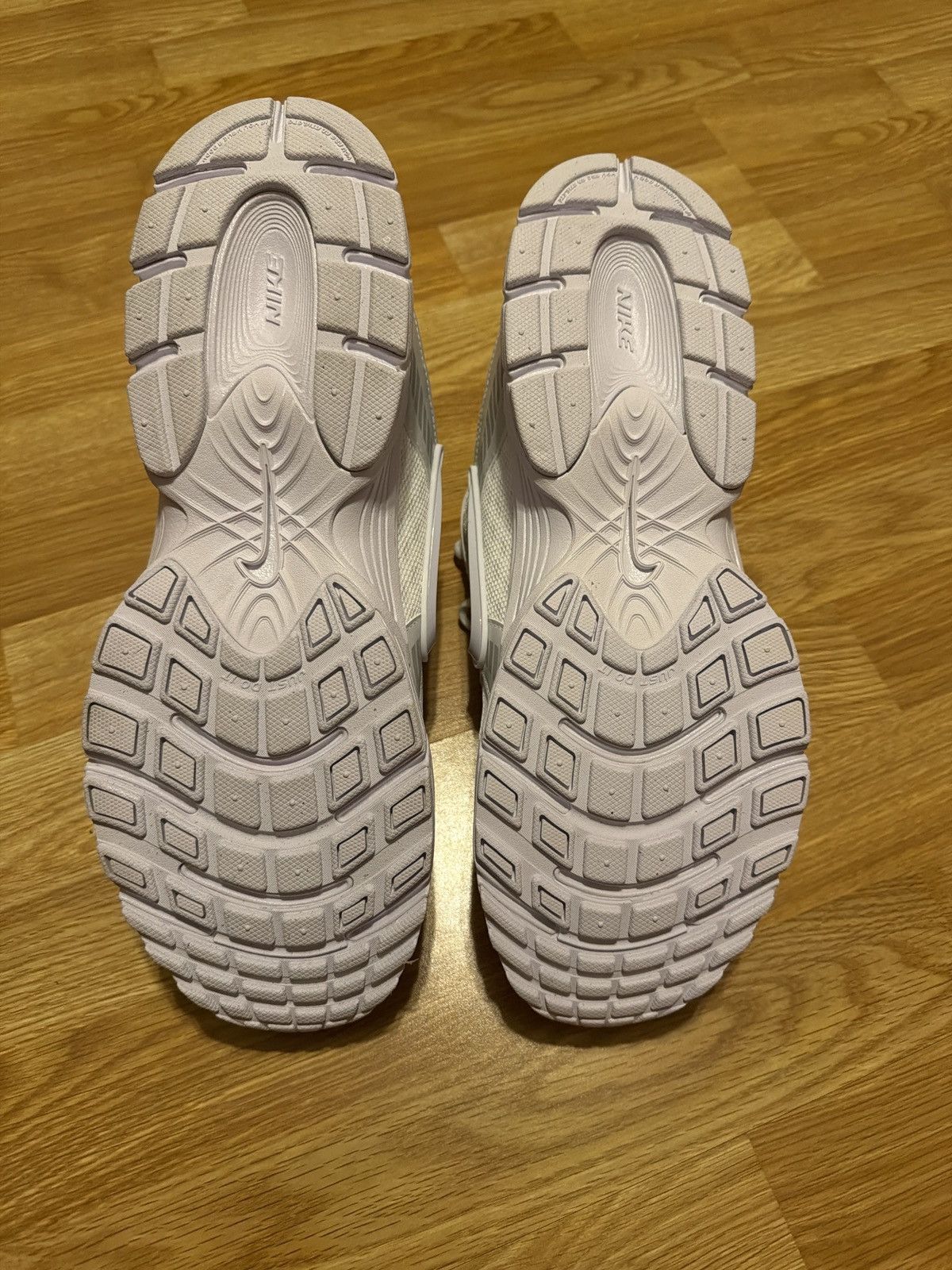 Nike Nike V5 RNR Size US 13 / EU 46 - 6 Thumbnail