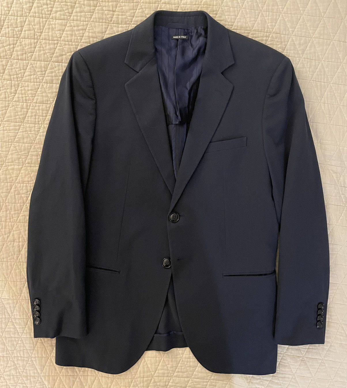 Giorgio Armani The Iconic Textured Navy Blazer Size 44R - 1 Thumbnail