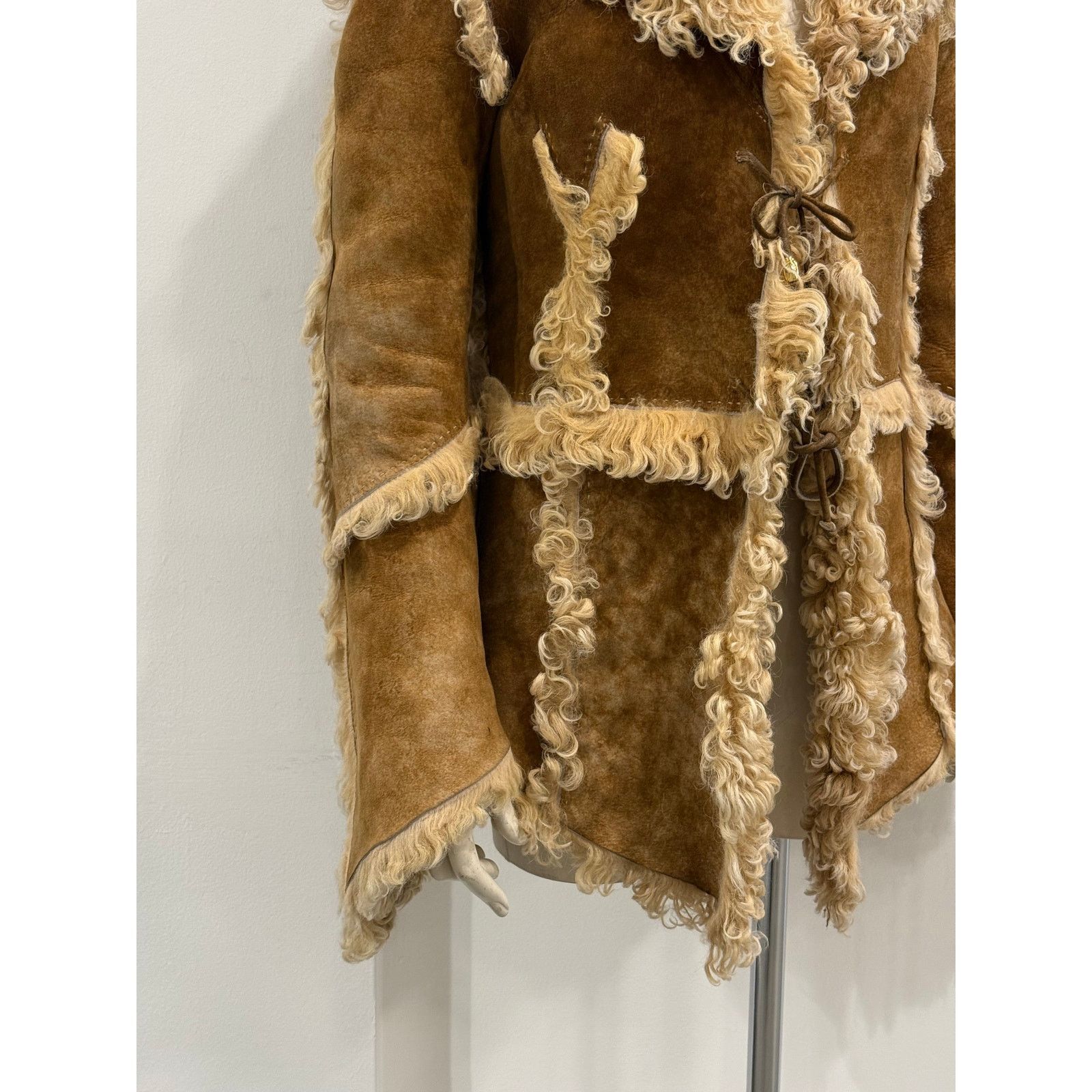 Roberto Cavalli A/W1999 Roberto Cavalli shearling patchwork jacket Size S / US 4 / IT 40 - 6 Thumbnail