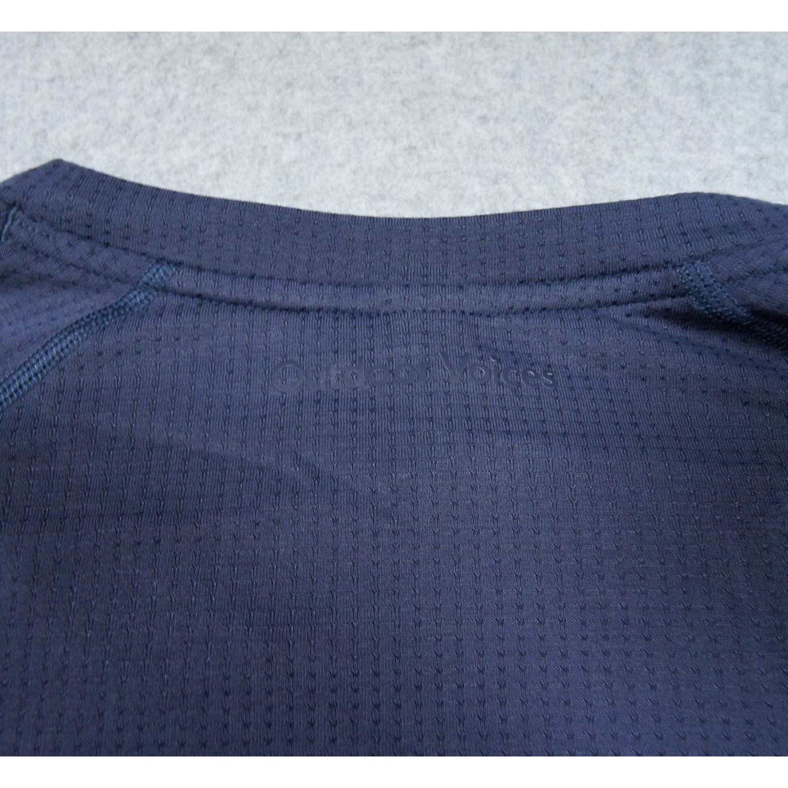 Outdoor Voices Outdoor Voices Shirt Large Blue Short Sleeve Gym Active Workout Training Mens Size US L / EU 52-54 / 3 - 5 Thumbnail