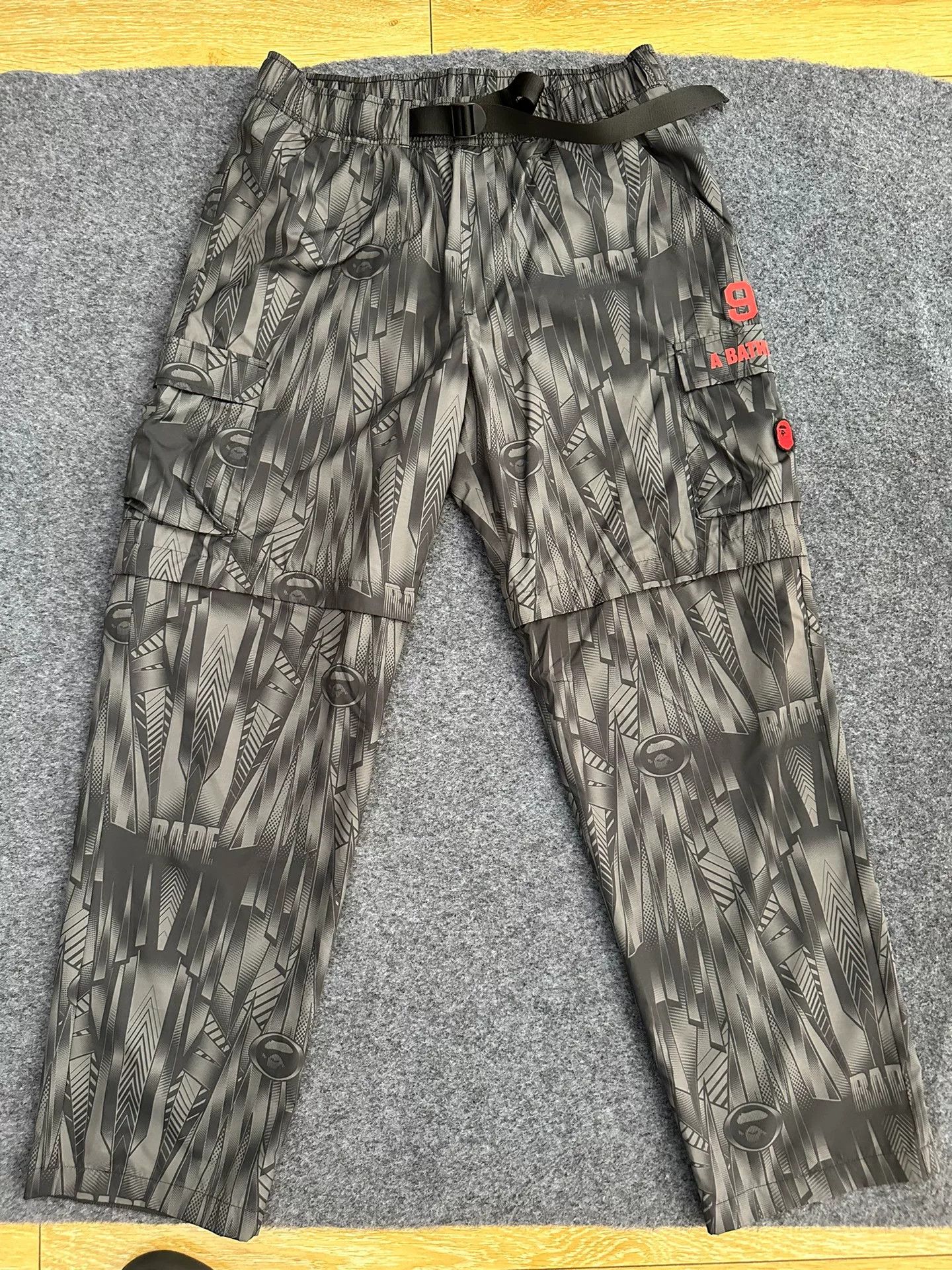 Bape Bape Multi Shark Pants Casual Designer Size US 36 / EU 52 - 1 Thumbnail