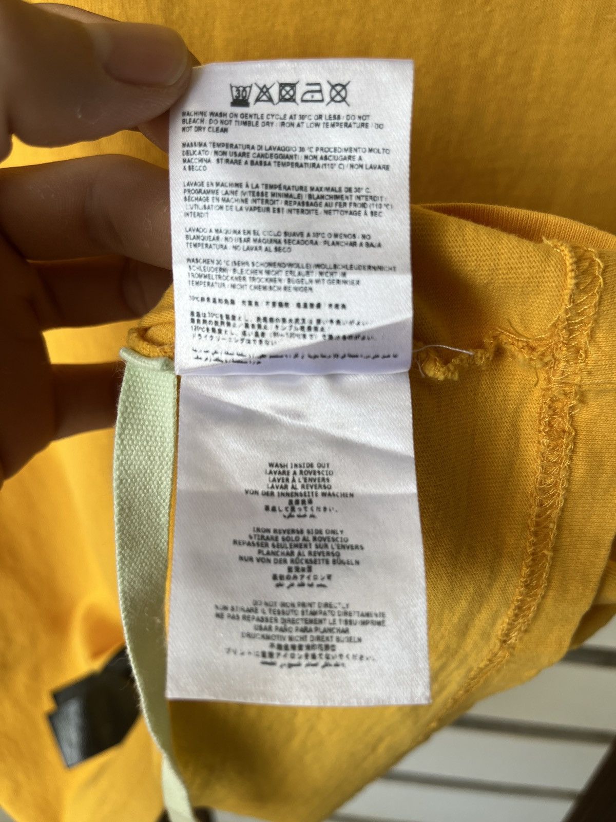 Champion × Off-White Off-White x Champion Double Arrow Size US M / EU 48-50 / 2 - 10 Thumbnail