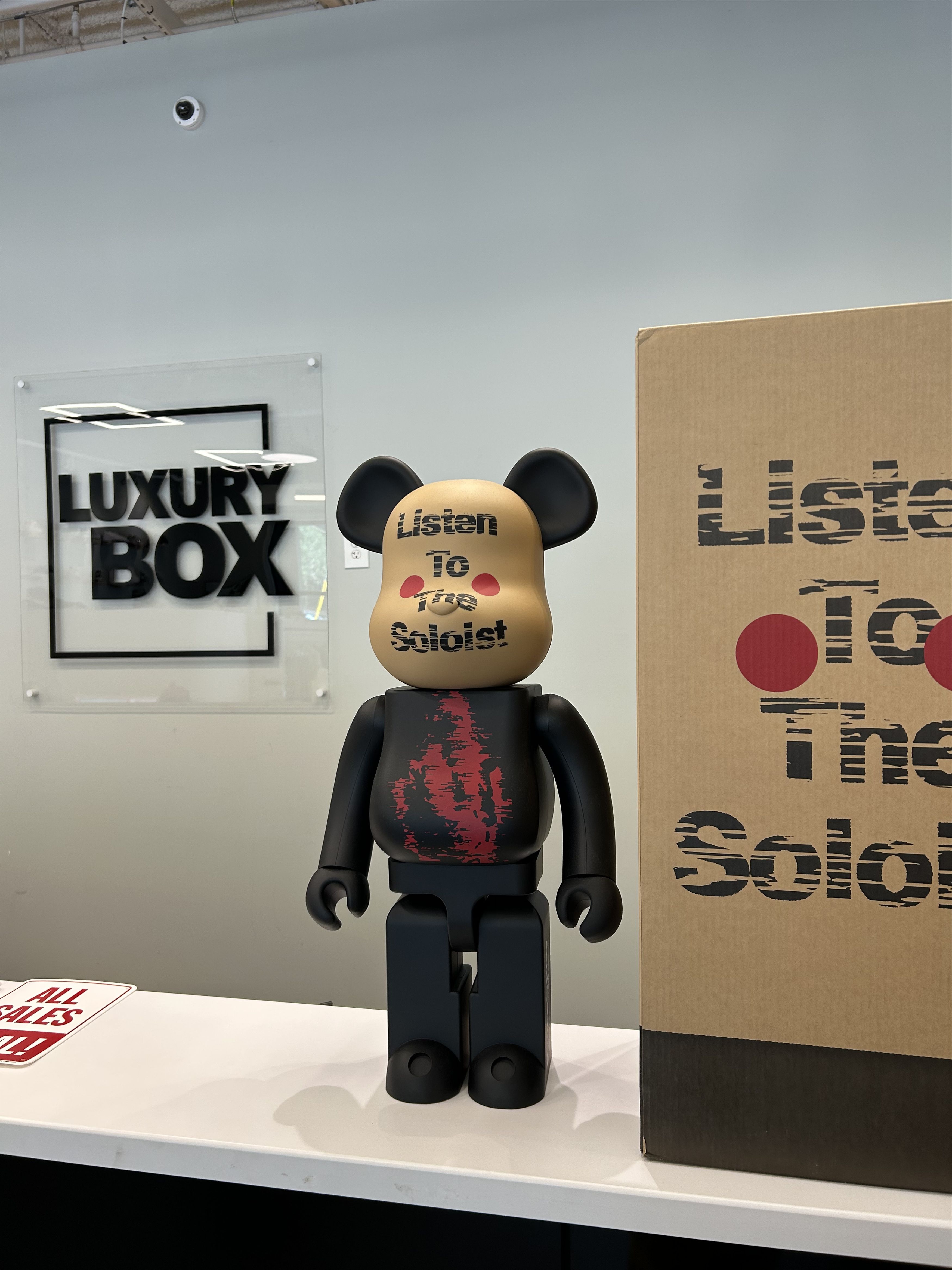 Medicom Toy × Xlarge Bearbrick x XLARGE Little Friend 1000