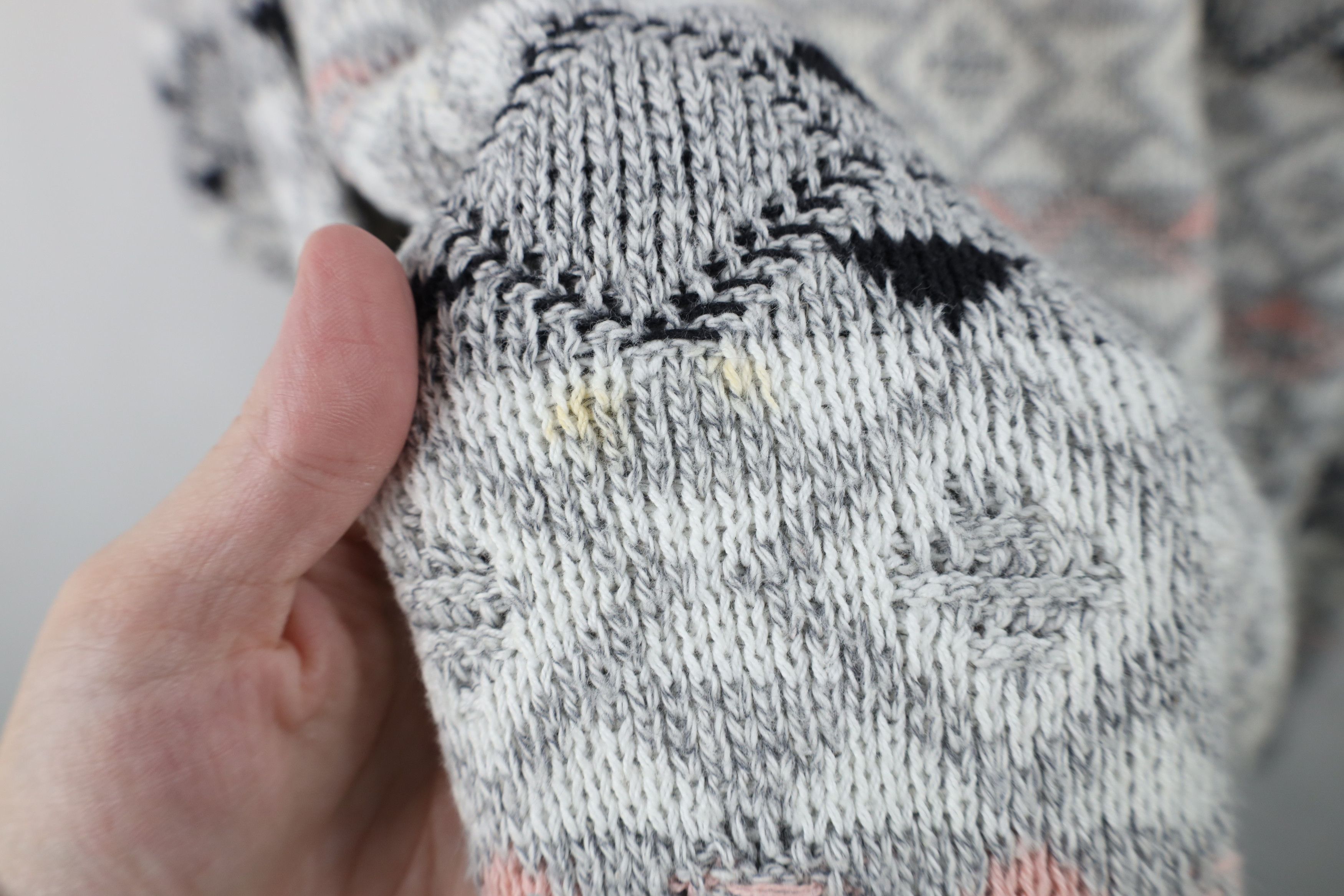 Vintage Vintage 90s Streetwear Fair Isle Geometric Crewneck Sweater Size US XL / EU 56 / 4 - 6 Thumbnail