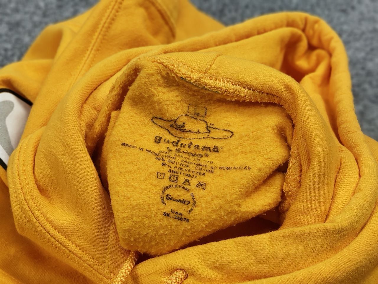 Japanese Brand Gudetama Japan Sanrio The Lazy Egg Yellow Hoodie Size US M / EU 48-50 / 2 - 17 Thumbnail