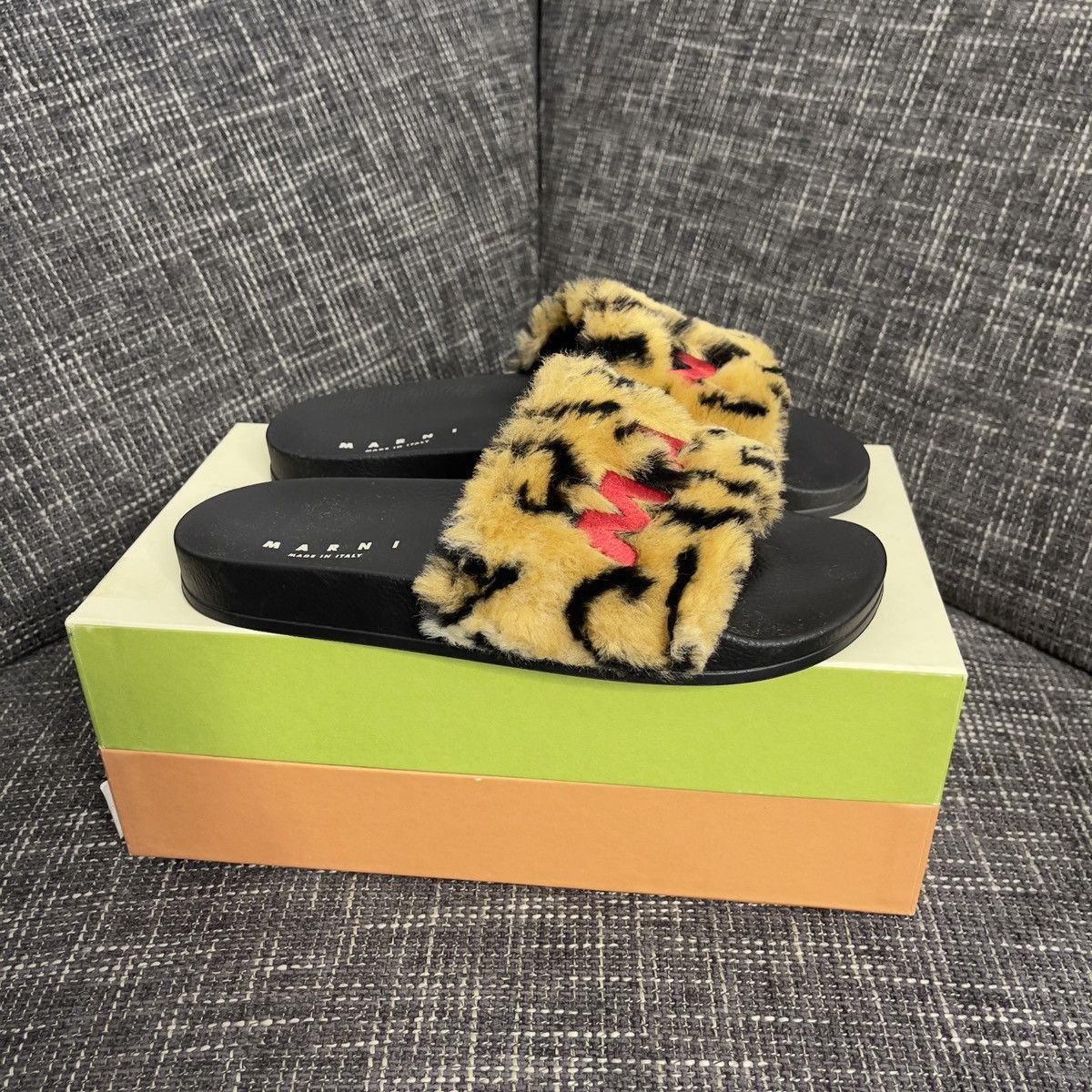 Marni Marni Leopard print faux fur slide size EU 45 / US 12  display picture 2