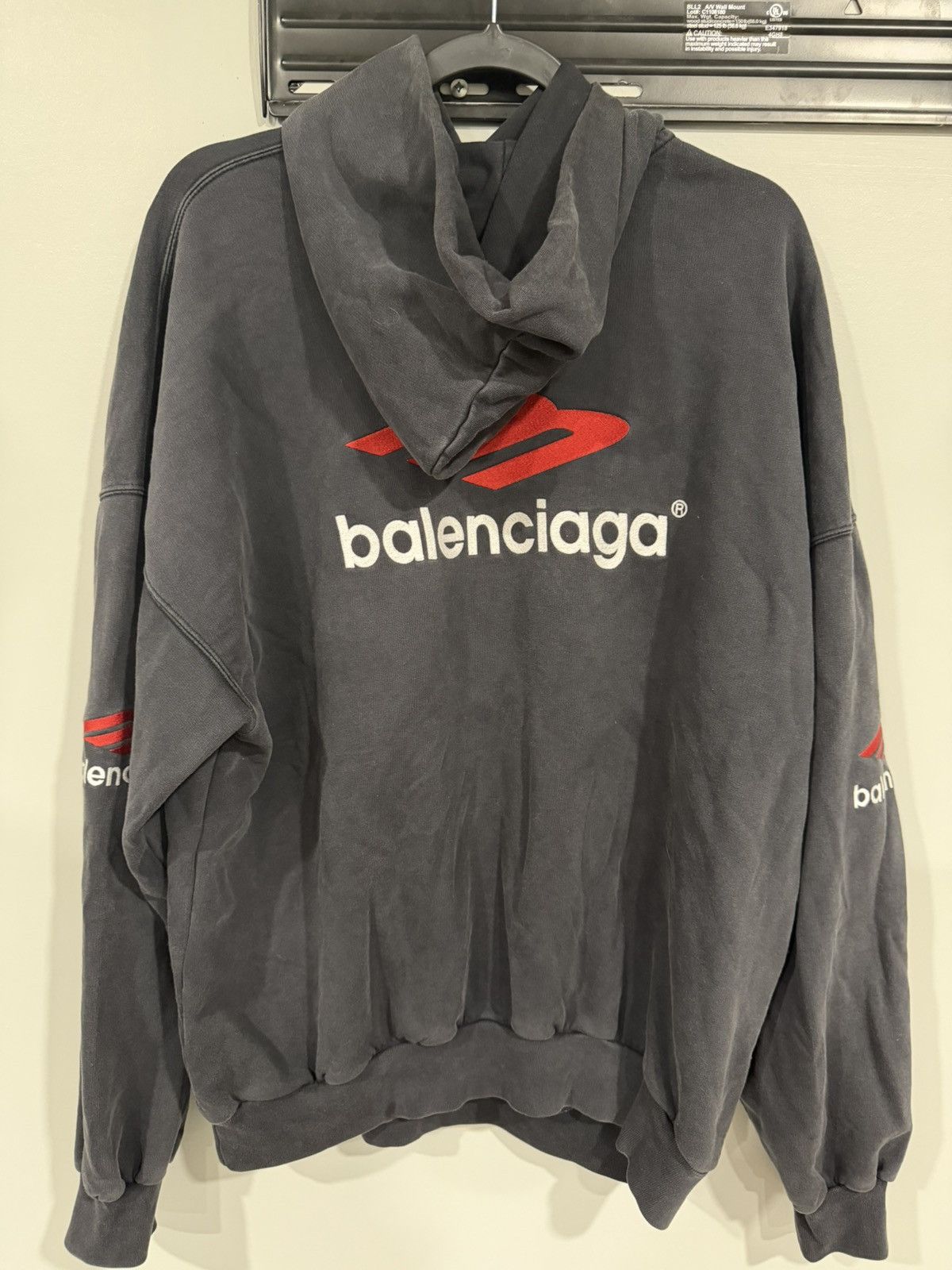 Balenciaga BALENCIAGA “3B LOGO” HOODIE Size US S / EU 44-46 / 1 - 2 Thumbnail