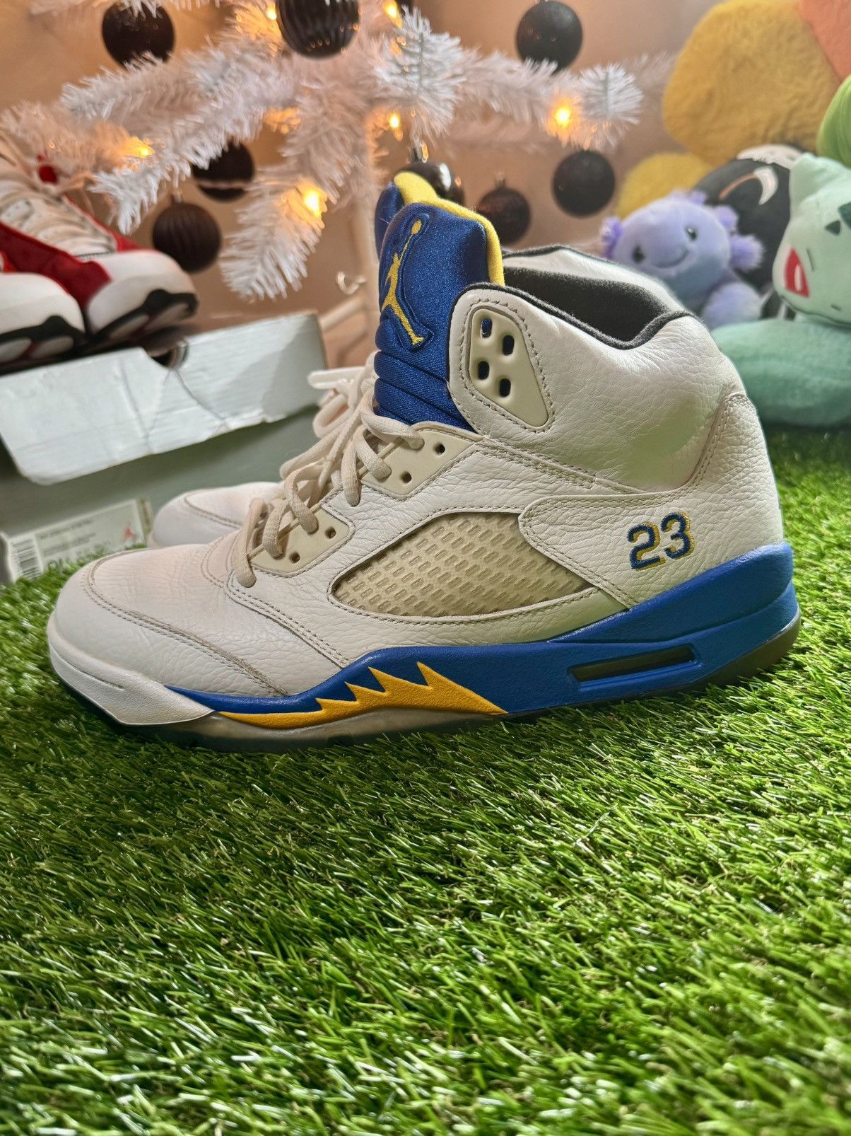 Jordan Brand Jordan 5 ‘Laney’ 2013 Size US 9.5 / EU 42-43 - 5 Thumbnail