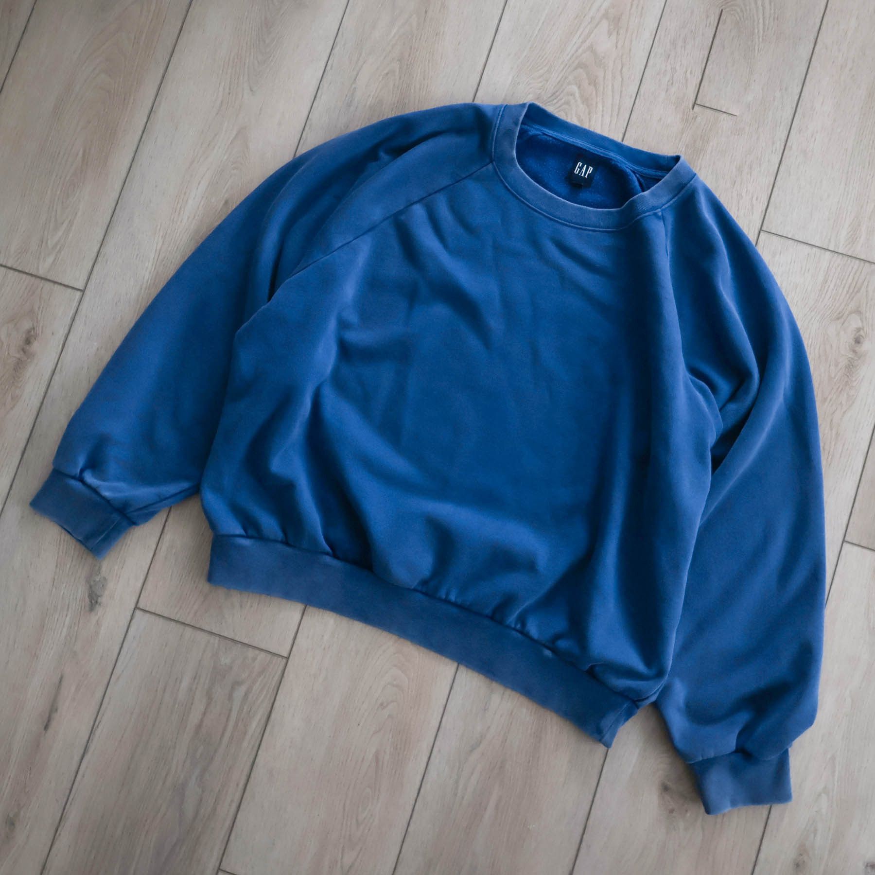 Gap Rare Vintage GAP Crewneck Raglan Super Soft Sweatshirt Size US XL / EU 56 / 4 - 4 Thumbnail