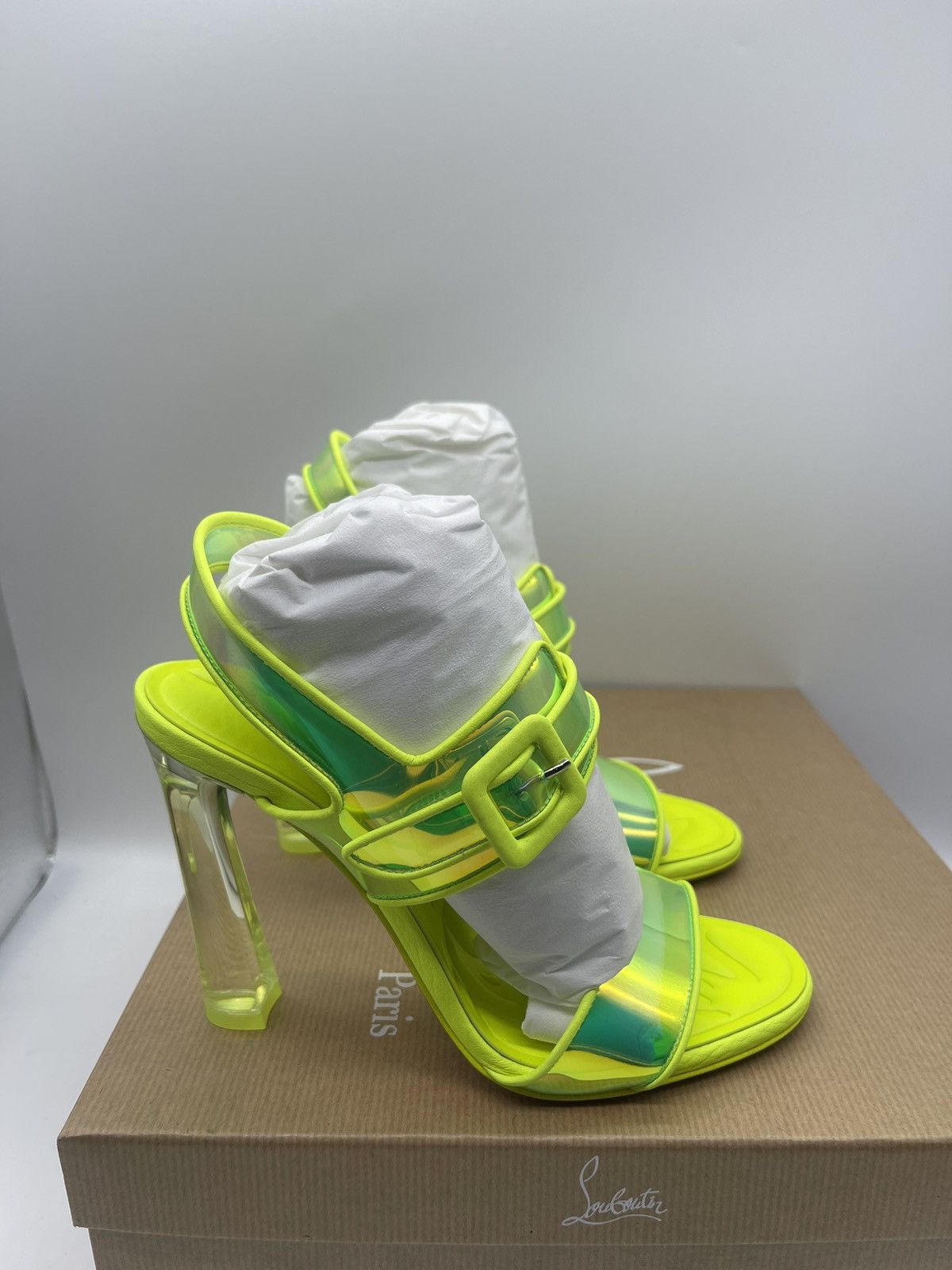 Christian Louboutin christian louboutin Duniss Pvc Sandals Eu 36 Size US 6 / IT 36 - 2 Thumbnail