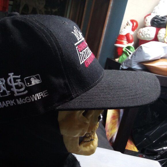 MLB × New Era × Vintage Vintage New Era Mark McGwire 70 Home Runs Record Snap Hat Size ONE SIZE - 9 Thumbnail