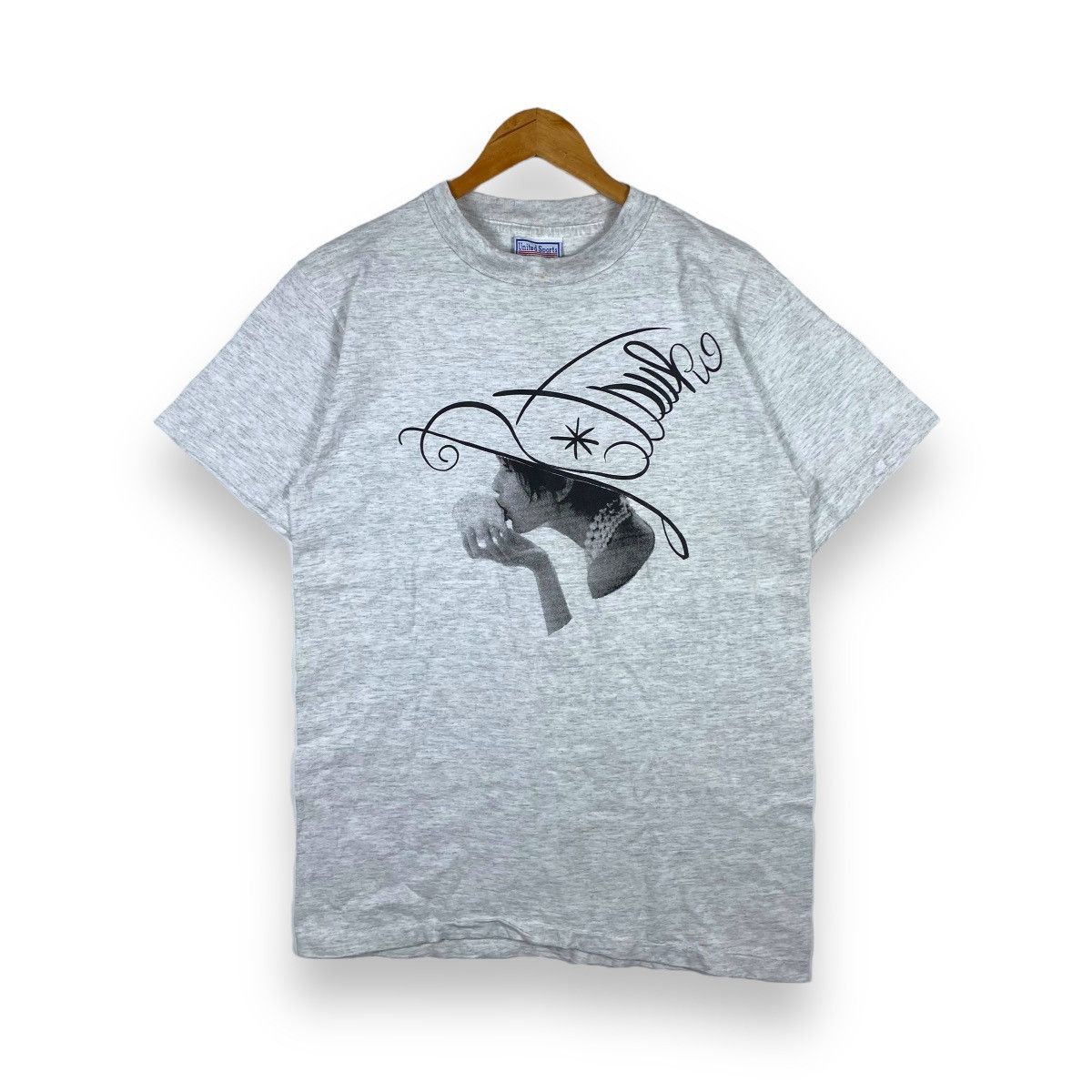 All Sport × Vintage Vintage 90's RITSUKO TANAKA Japanese Singer Actress Tee Size US M / EU 48-50 / 2 - 1 Thumbnail