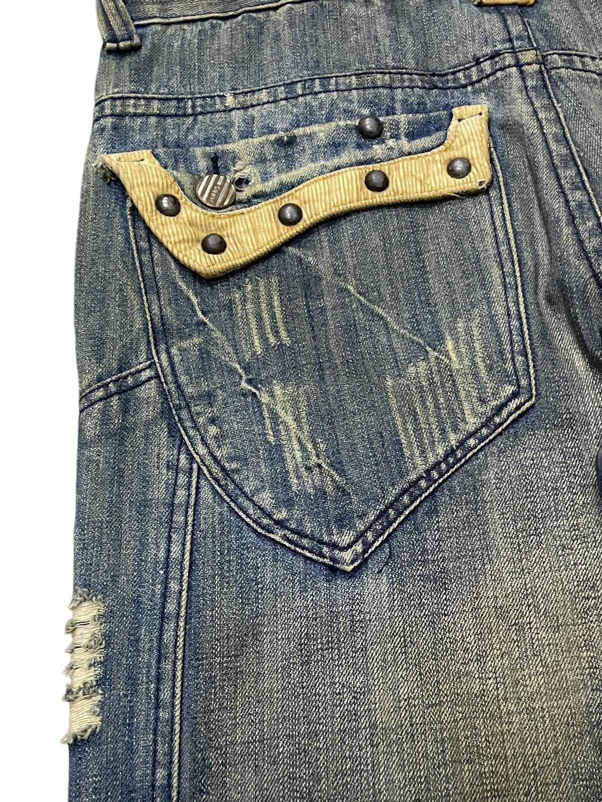 If Six Was Nine × Japanese Brand × Junya Watanabe Crazy Race Pierced & Studded Panelled Poem Mud Jeans Size US 32 / EU 48 - 23 Thumbnail