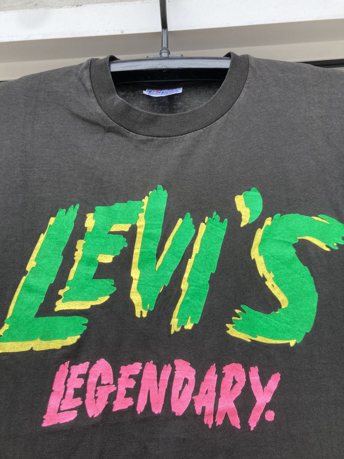 Levi's Vintage Clothing VINTAGE 80s/90s Levi's Legendary Neon Graphic Size US M / EU 48-50 / 2 - 3 Thumbnail