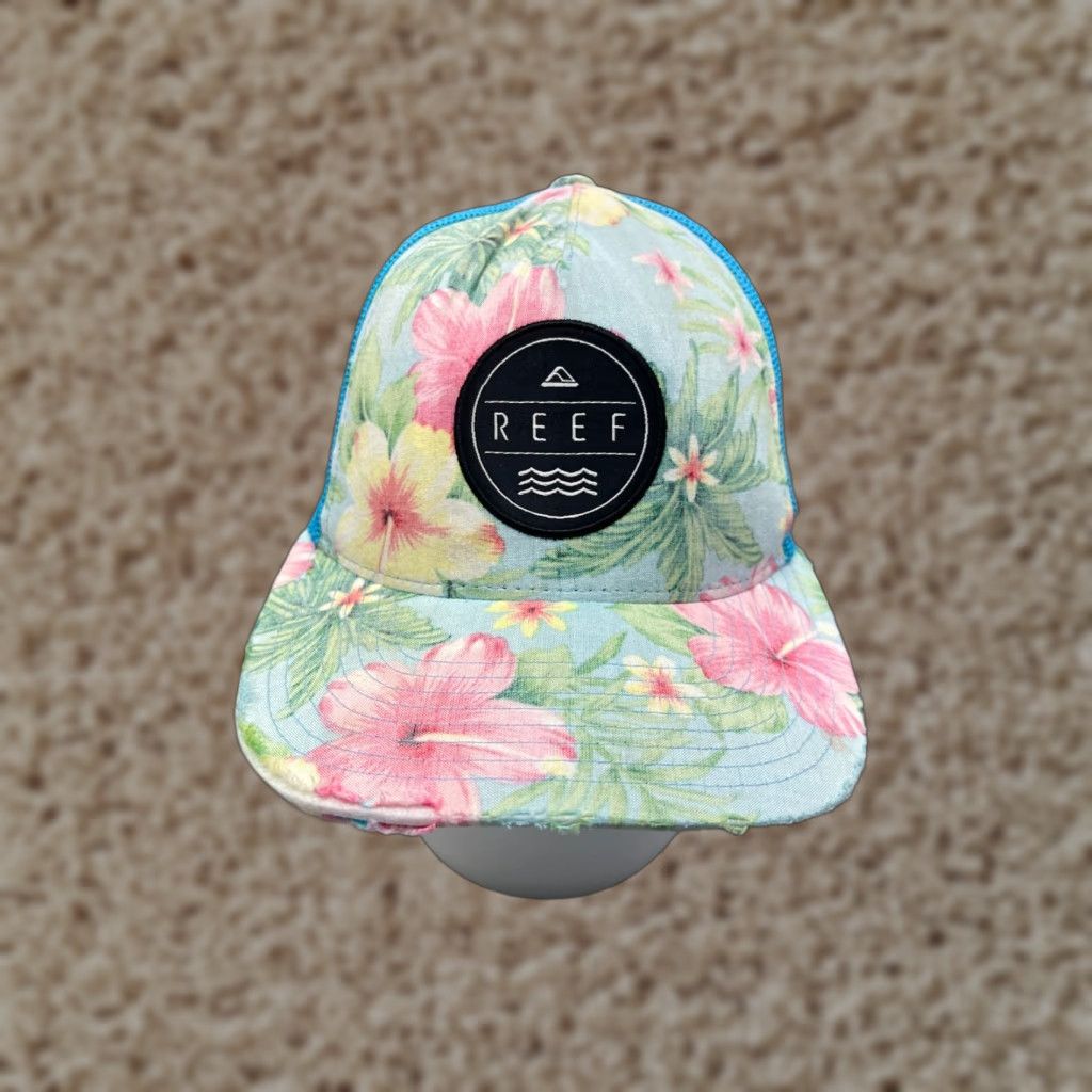Vintage Womens Trucker Hat Adult One Size Blue Pink Floral Palm Beach Yupoong Polyester Cap Size ONE SIZE - 1 Thumbnail