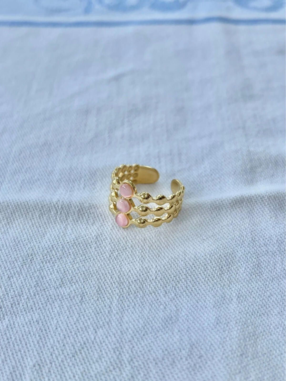 Other Gold plated pink round multi gemstone vintage style ring Size ONE SIZE - 2 Thumbnail