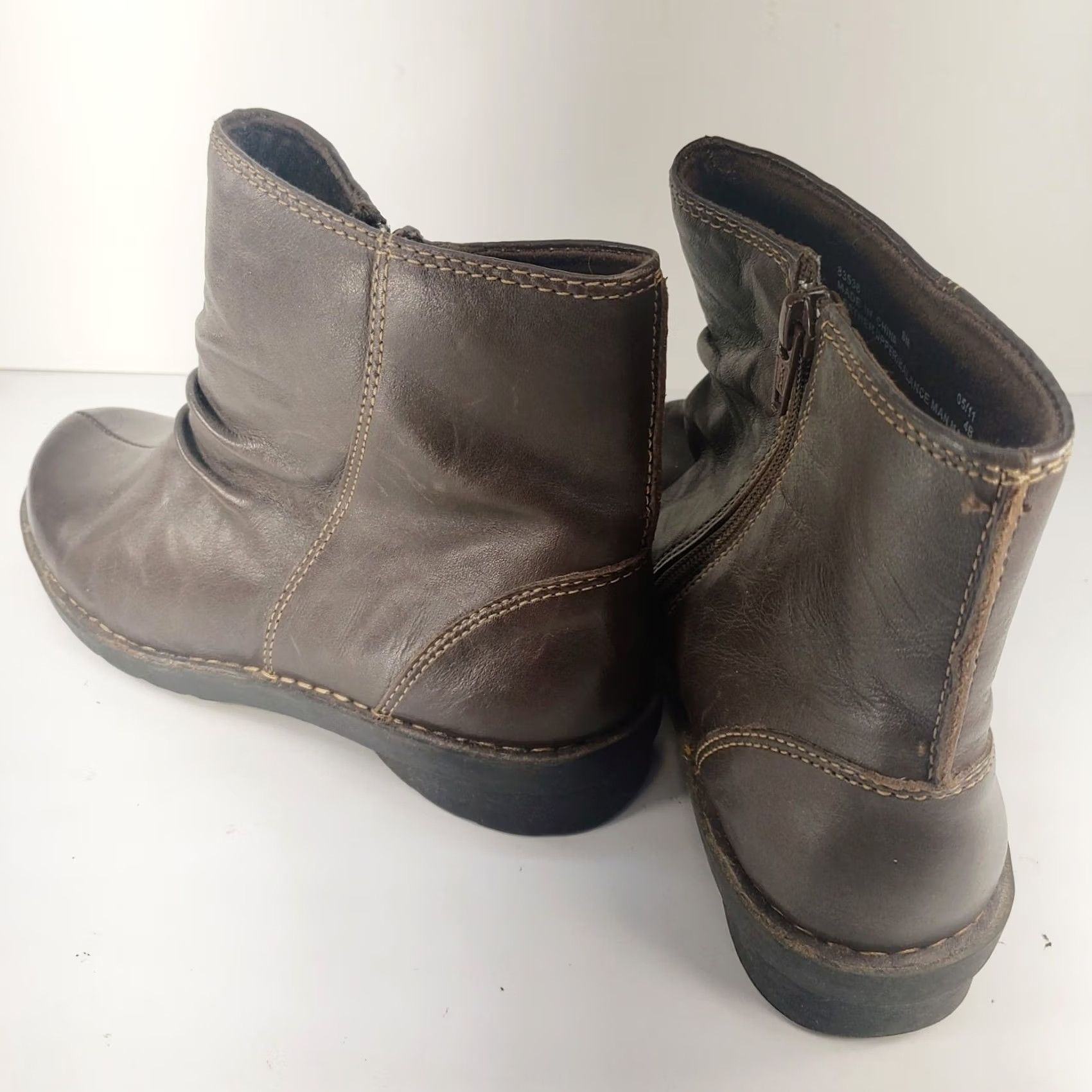 Clarks Clarks Women's Brown Leather Zip Comfort Ankle Boots Sz 8 Style Bootie 83538 Size US 8 / IT 38 - 5 Thumbnail